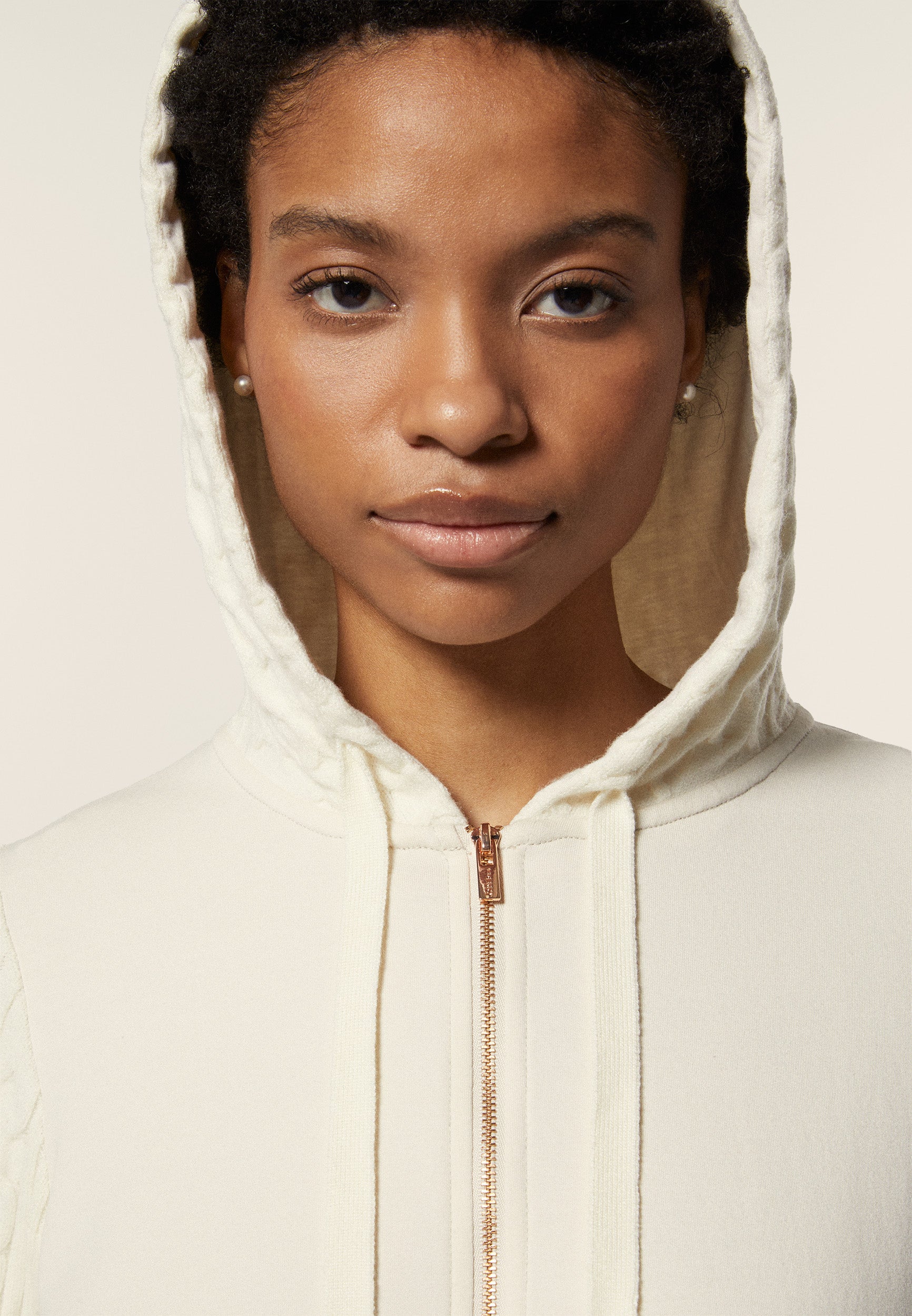 F4WGAIA_Z102_-_W_L 5