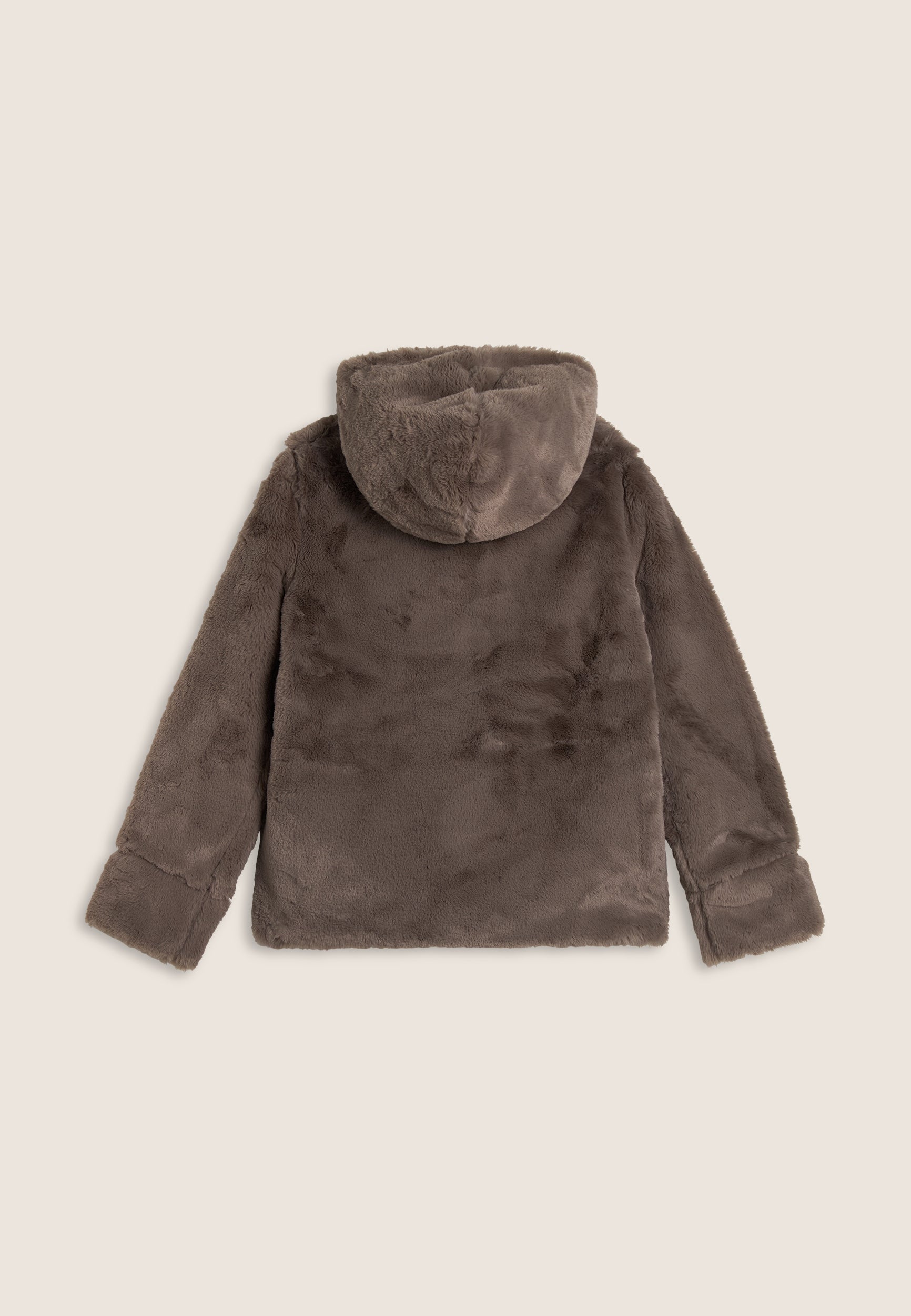 F4WJKJ9O_G41_-_W_L 2