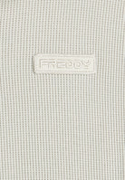 F4WJULIAS10_Z83_-_W_XS 3