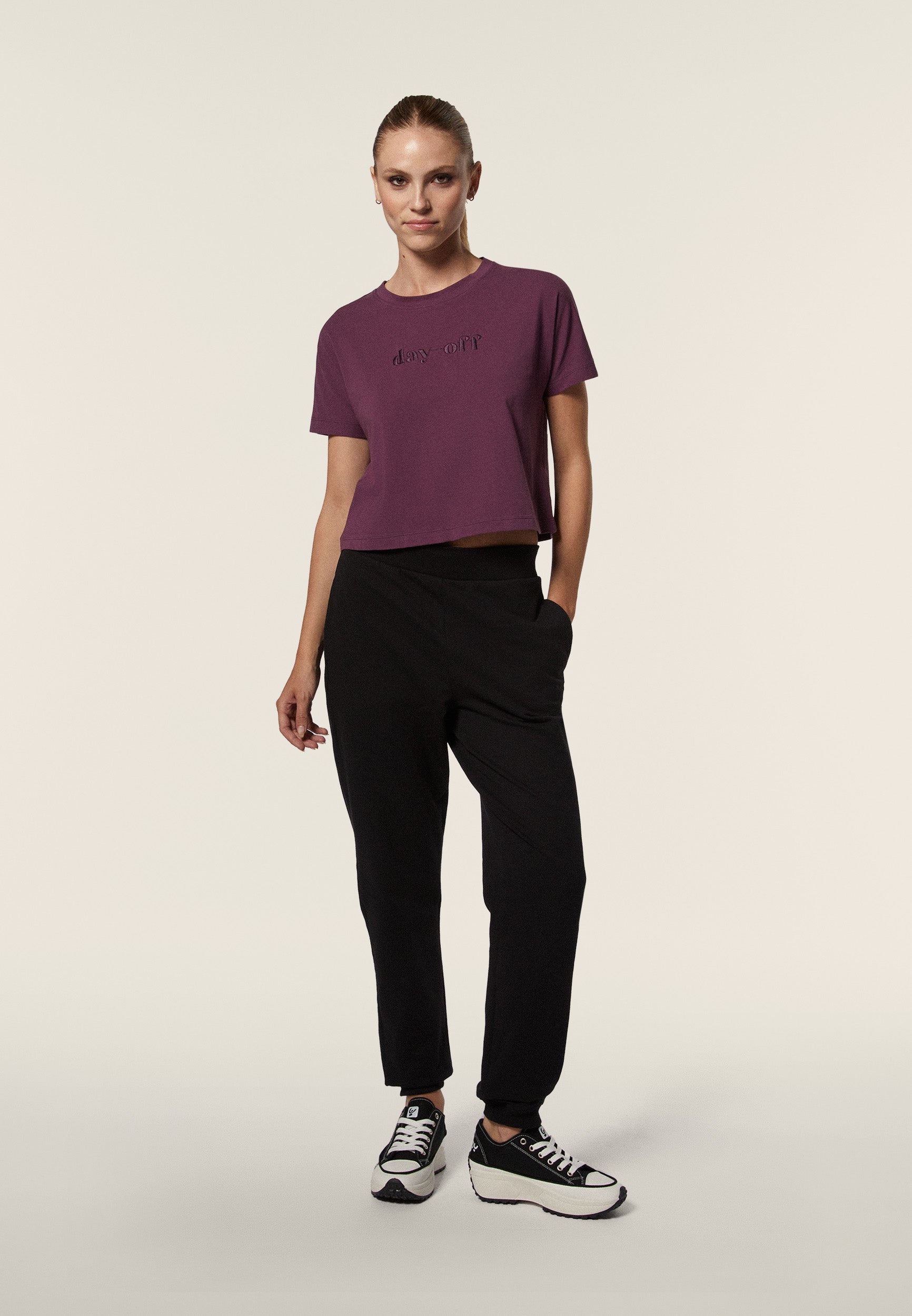 F4WMARINAT1_E61_-_W_L 1