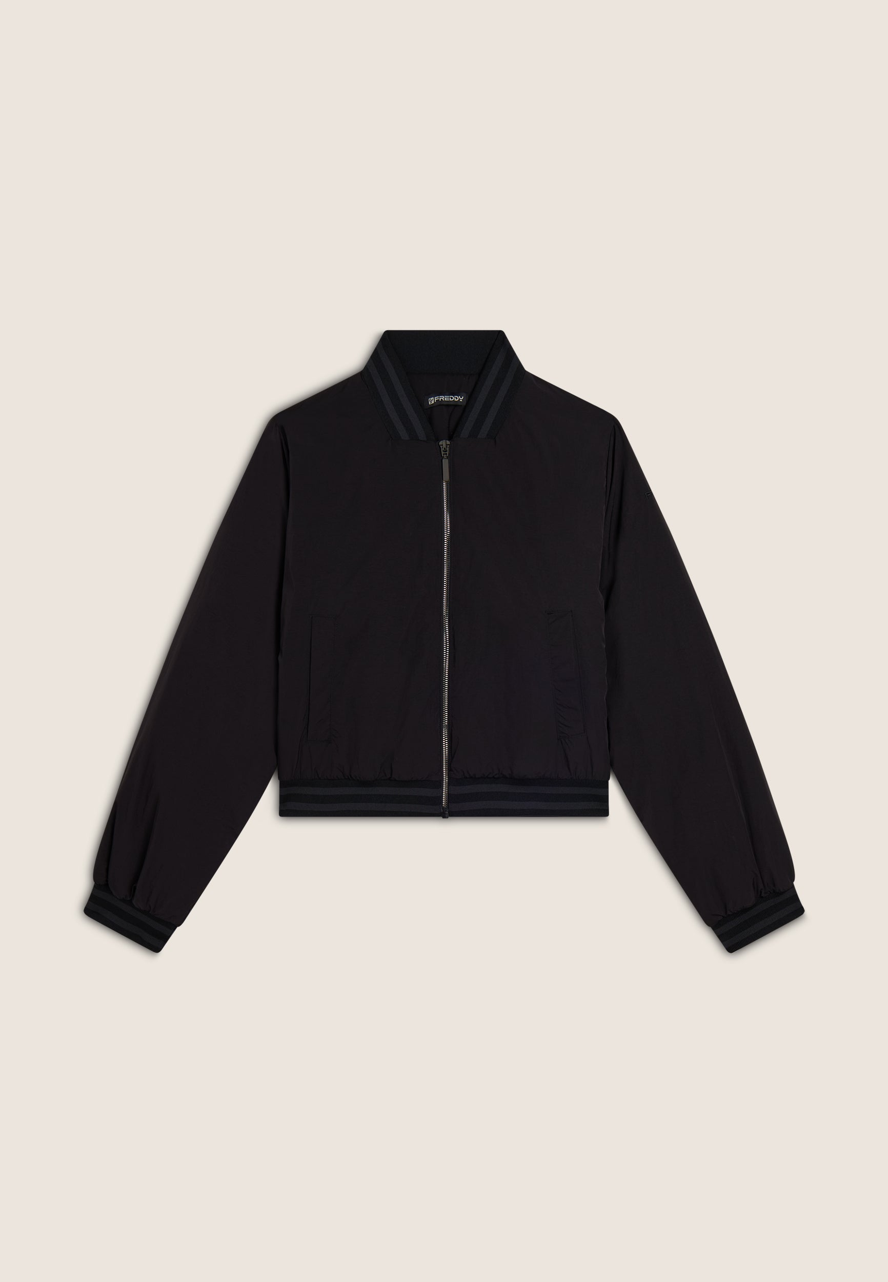 F4WMATILDEJ1_N_-_W_L 5