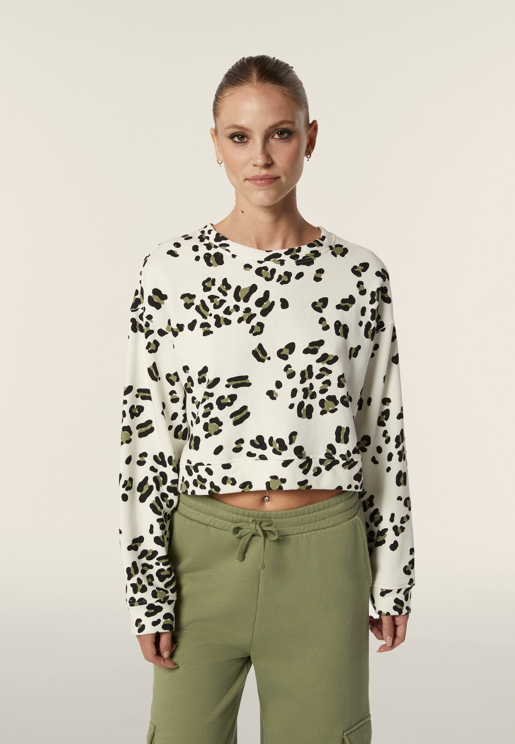 F4WMCS7C_ANI101_-_W_L 2