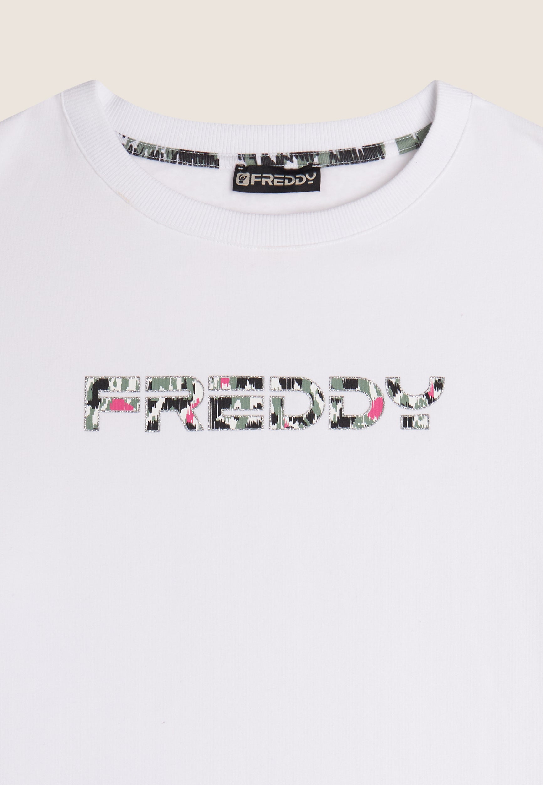 F4WMVS2_W40_-_W_XS 7