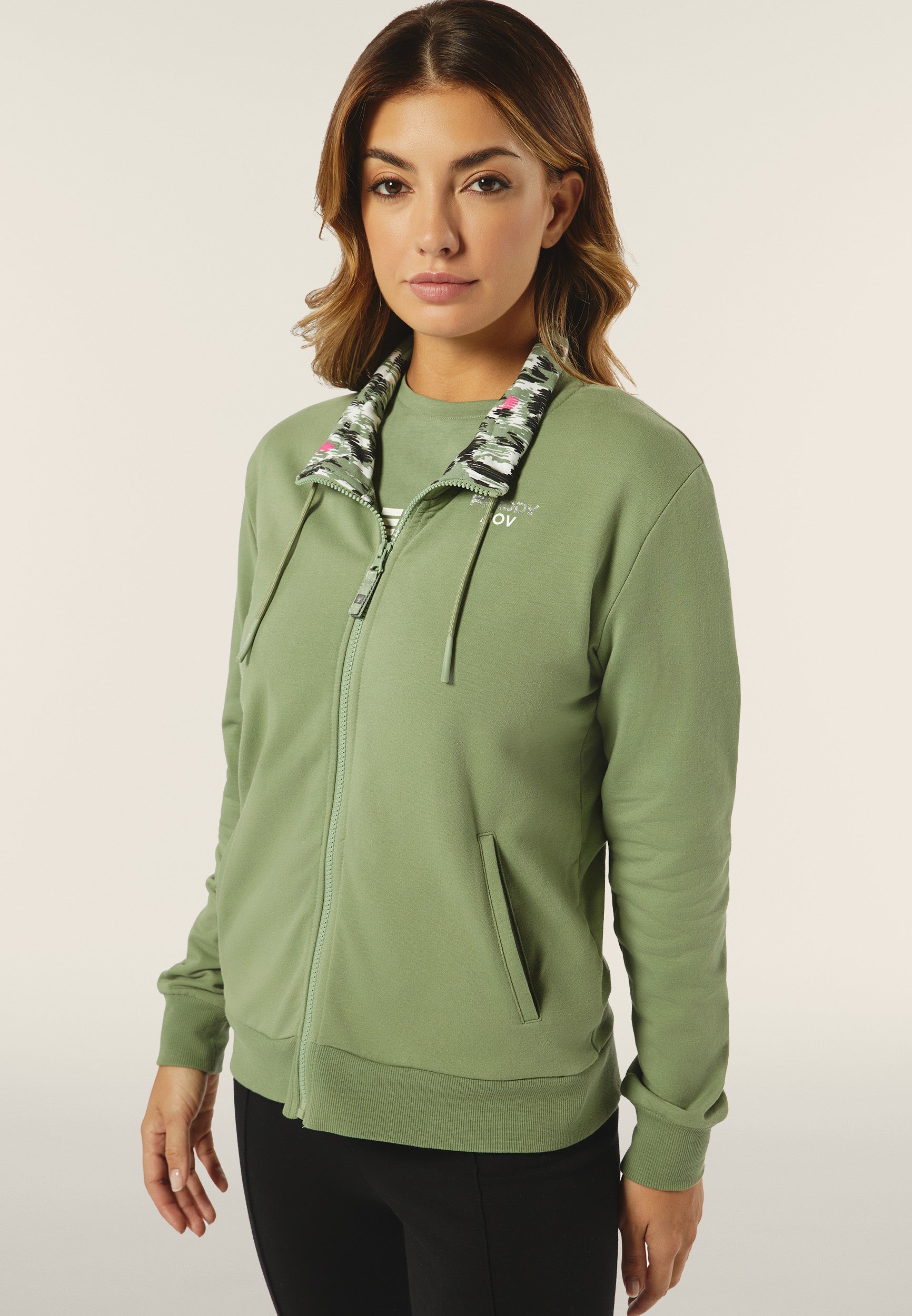 F4WMVS6_VANI97_-_W_S 2