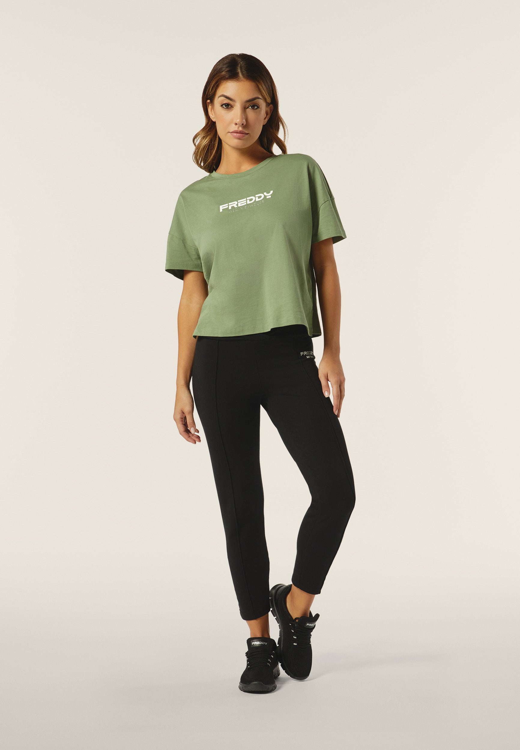 F4WMVT1_V46_-_W_XS 1