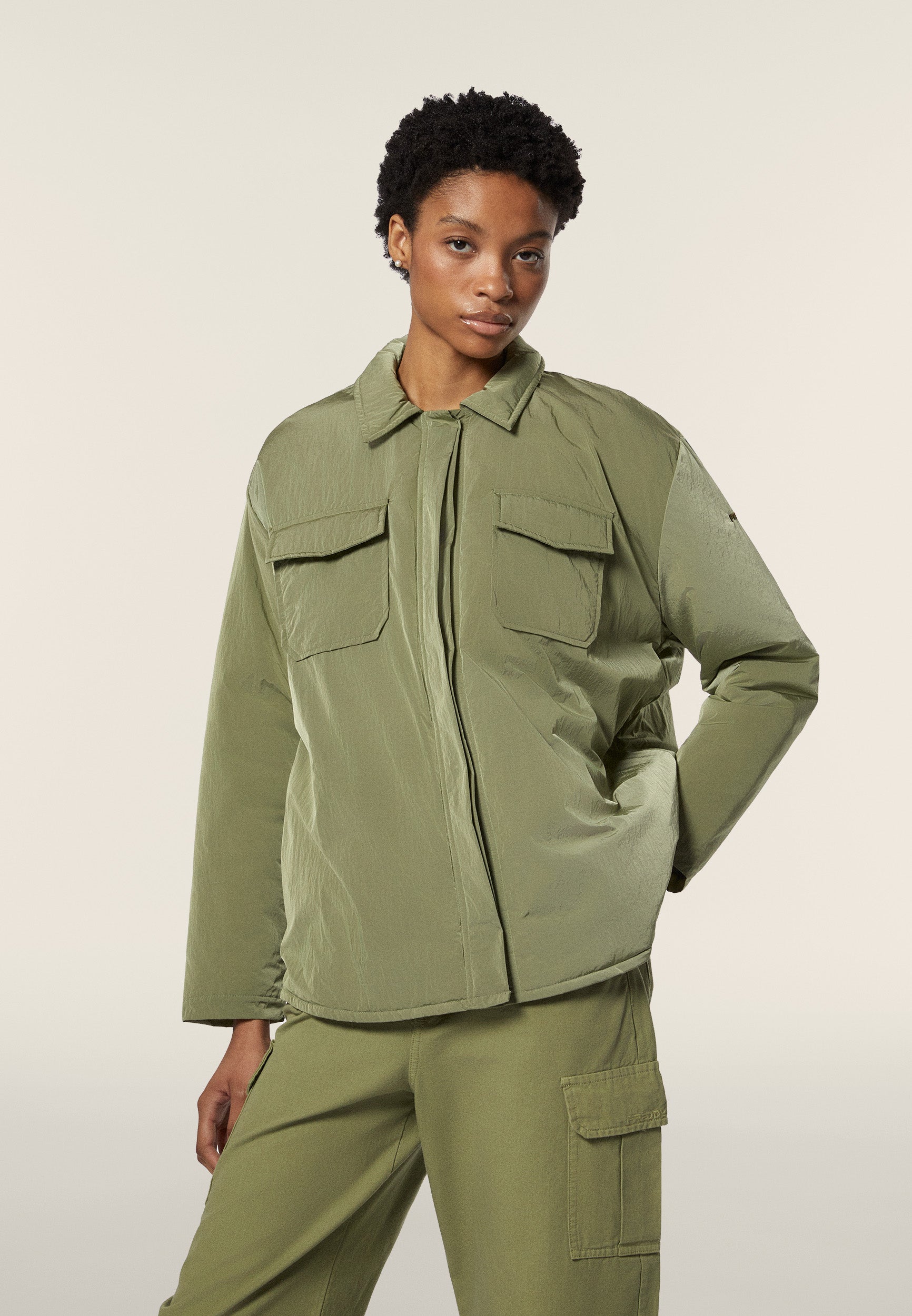 F4WSALMAJ2_V135_-_W_XS 2