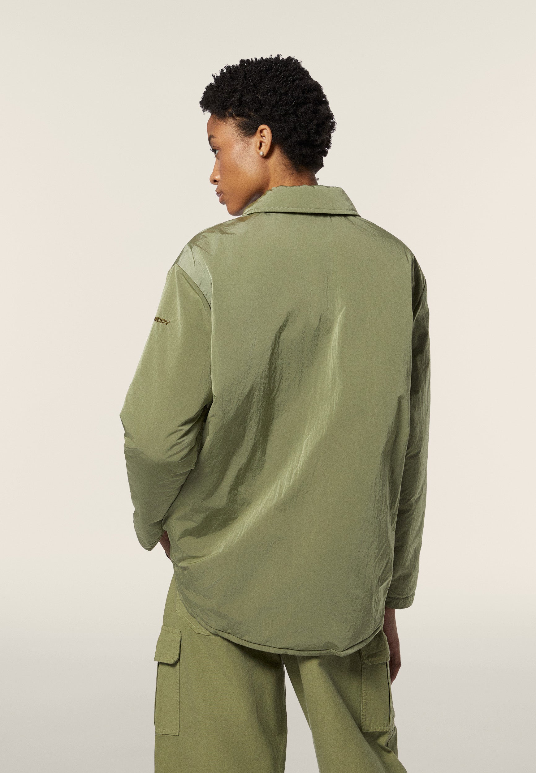 F4WSALMAJ2_V135_-_W_XS 3