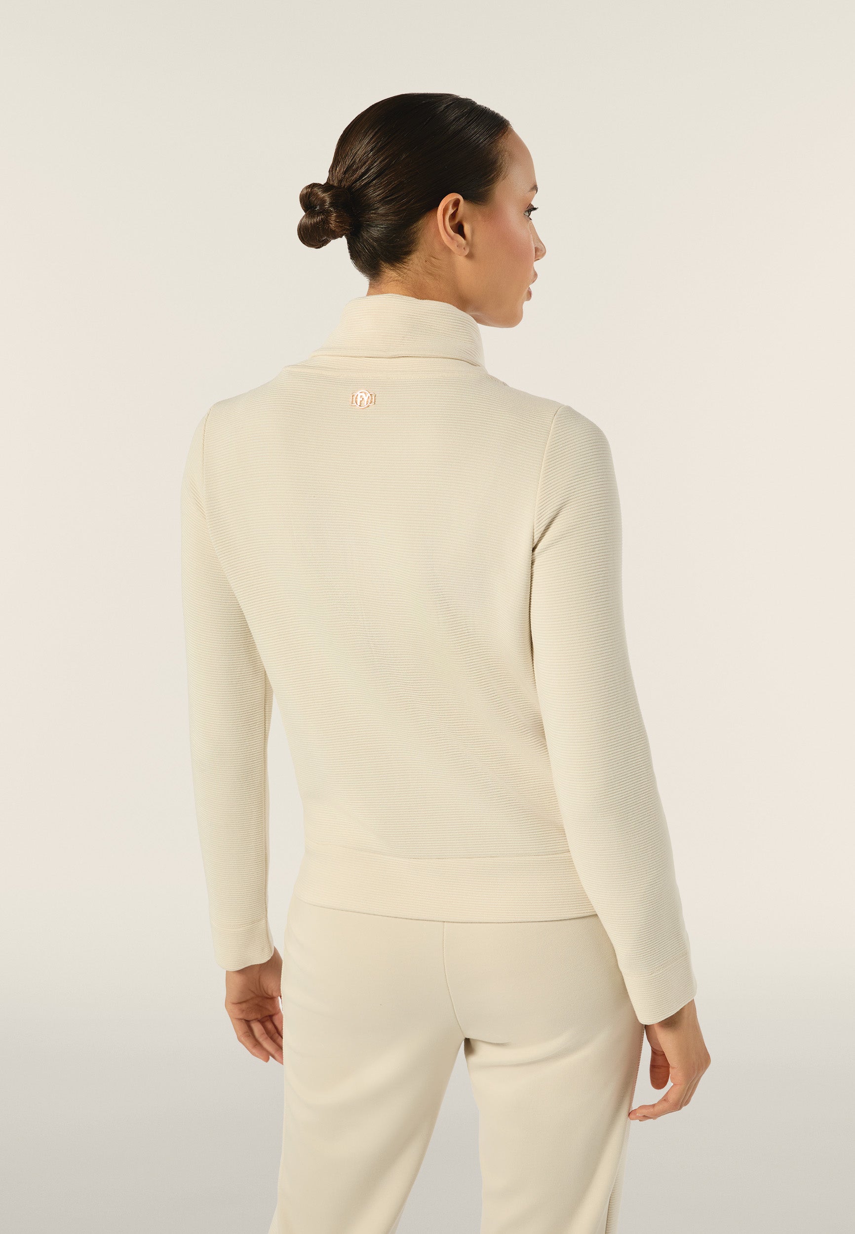 F4WSDS1_Z102_-_W_L 3