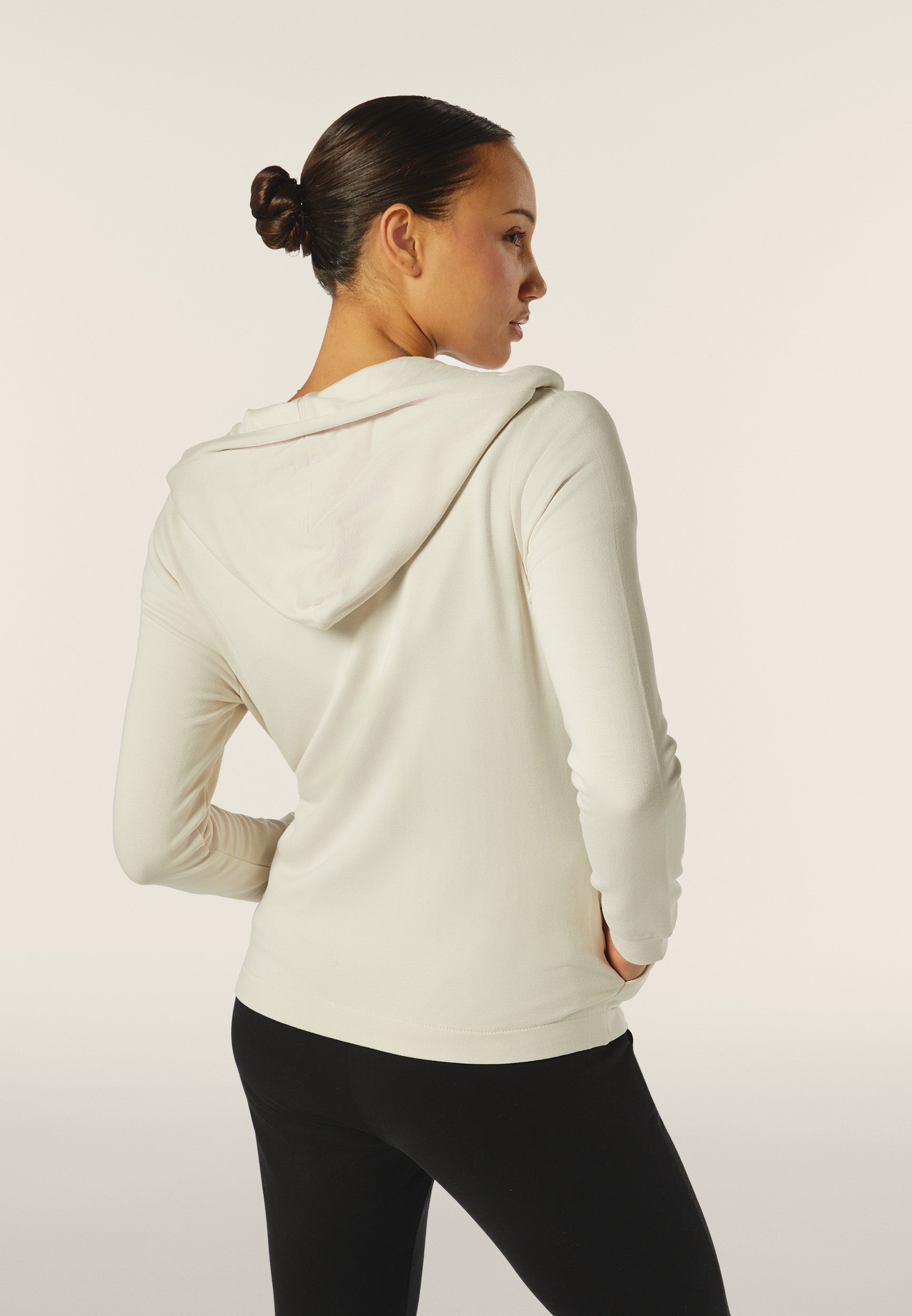 F4WSLS16_Z102_-_W_XS 3