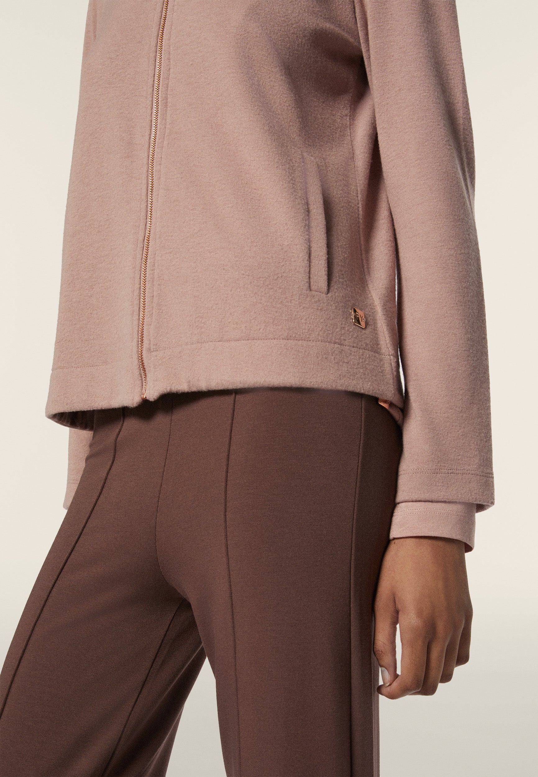 F4WSLS18_Z85_-_W_L 4