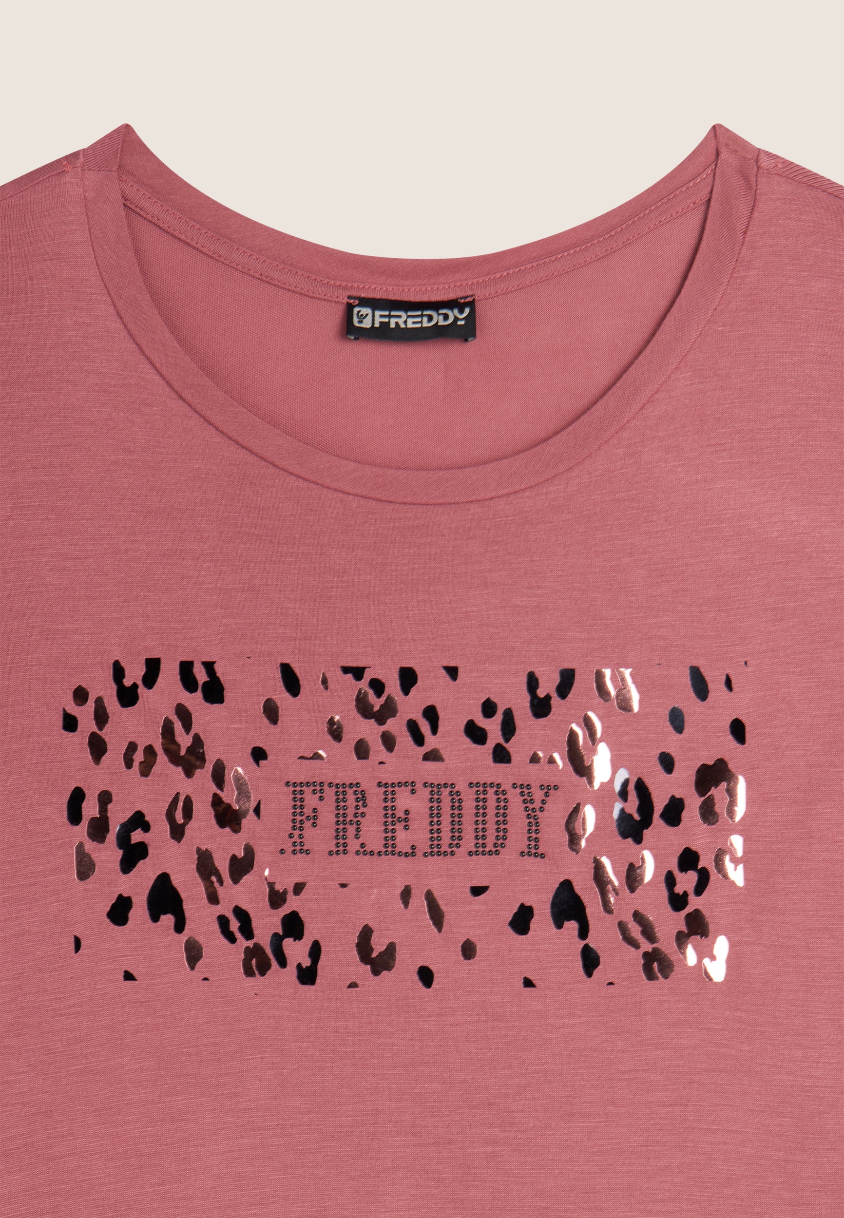 F4WSLT2_P32_-_W_XS 3