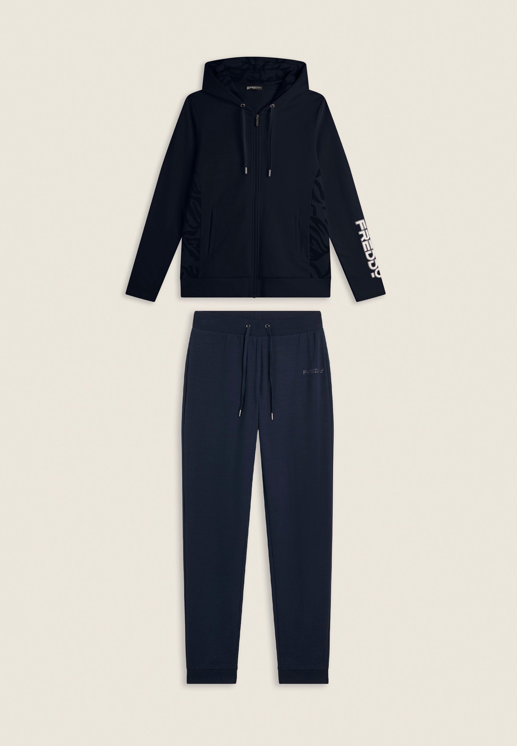 F4WTRK21_BFL72B_-_W_XS 1