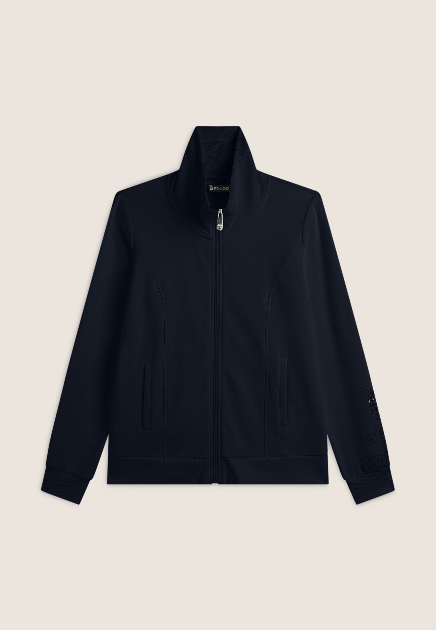 F4WTRS2_B109_-_W_XS 1