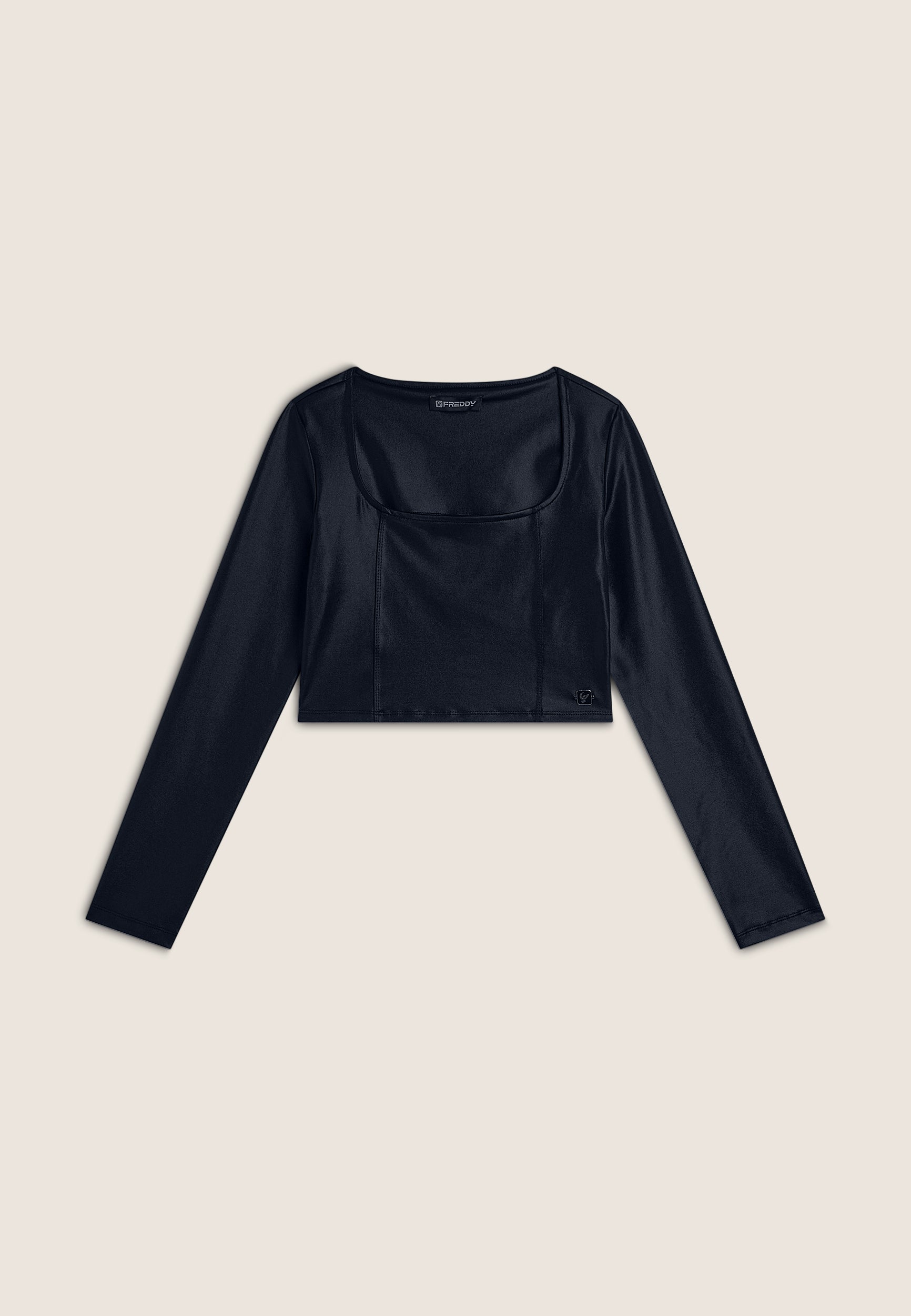 F4WTWT8_B109_-_W_XS 1