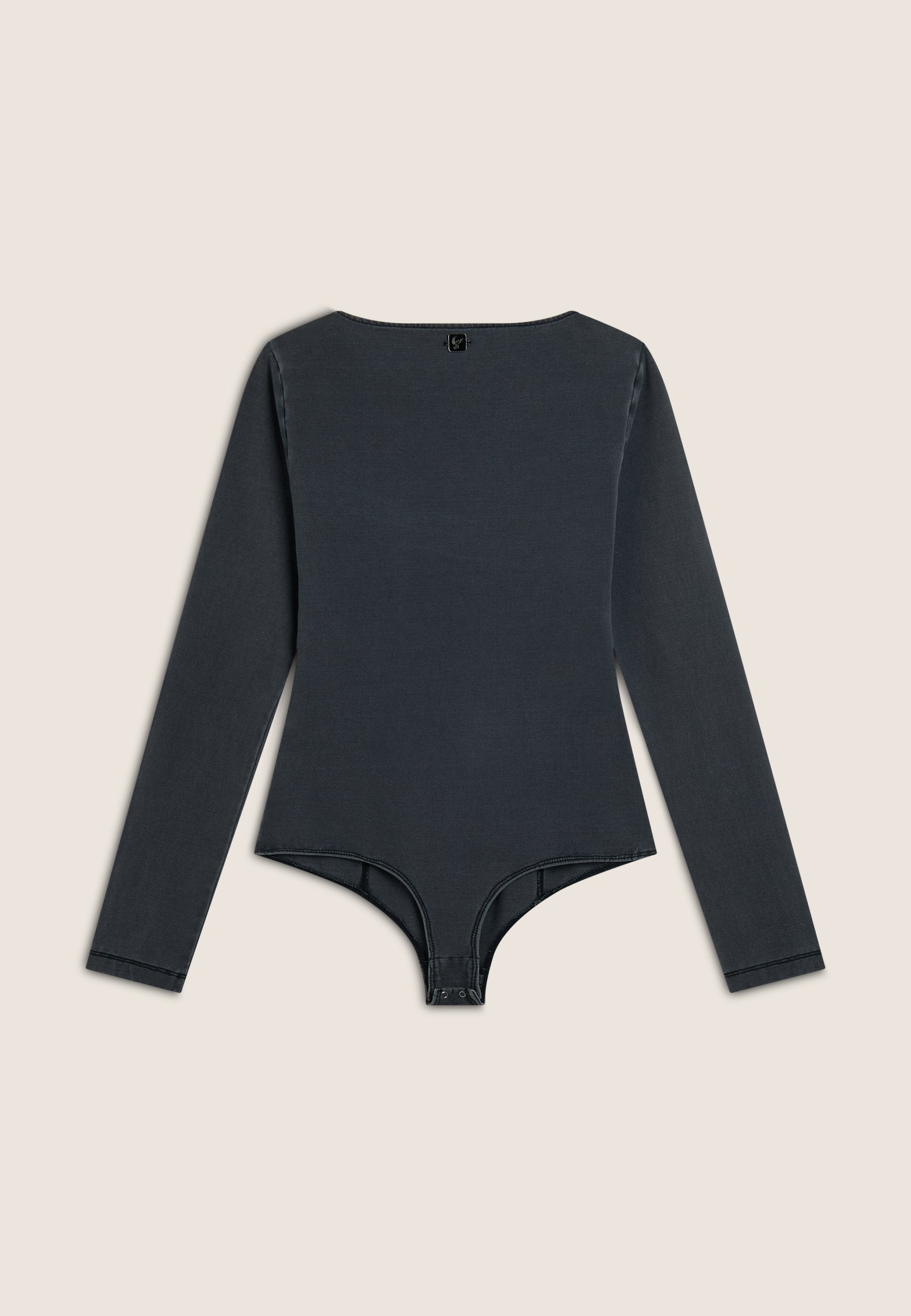 F4WTWY4_J125N_-_W_L 6