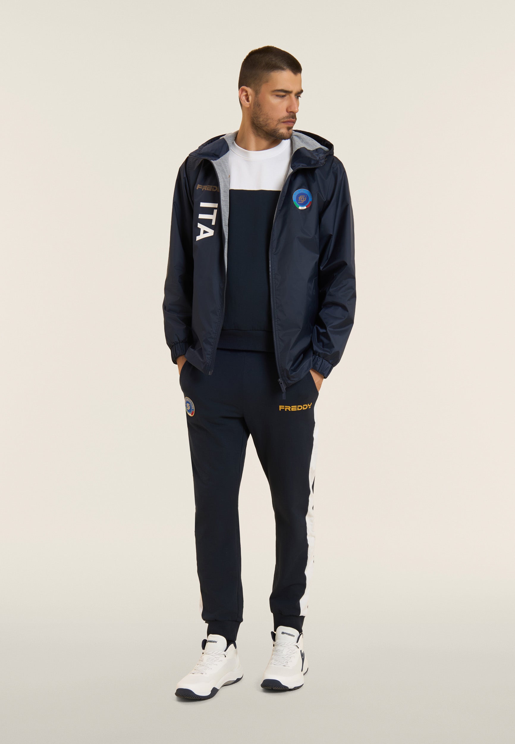 FGI766_B109_-_UX_3XL 1