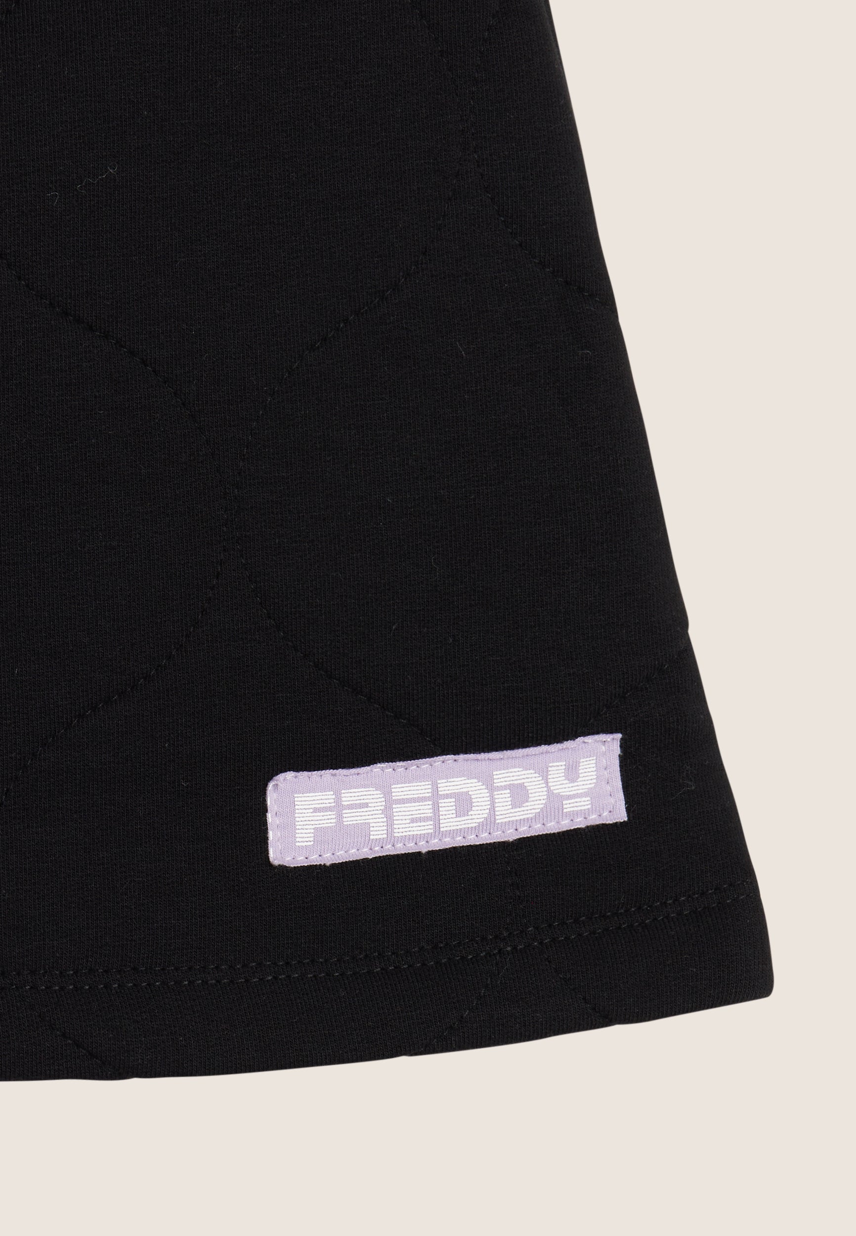 FR1502_2TG001_-_2BG_6 3