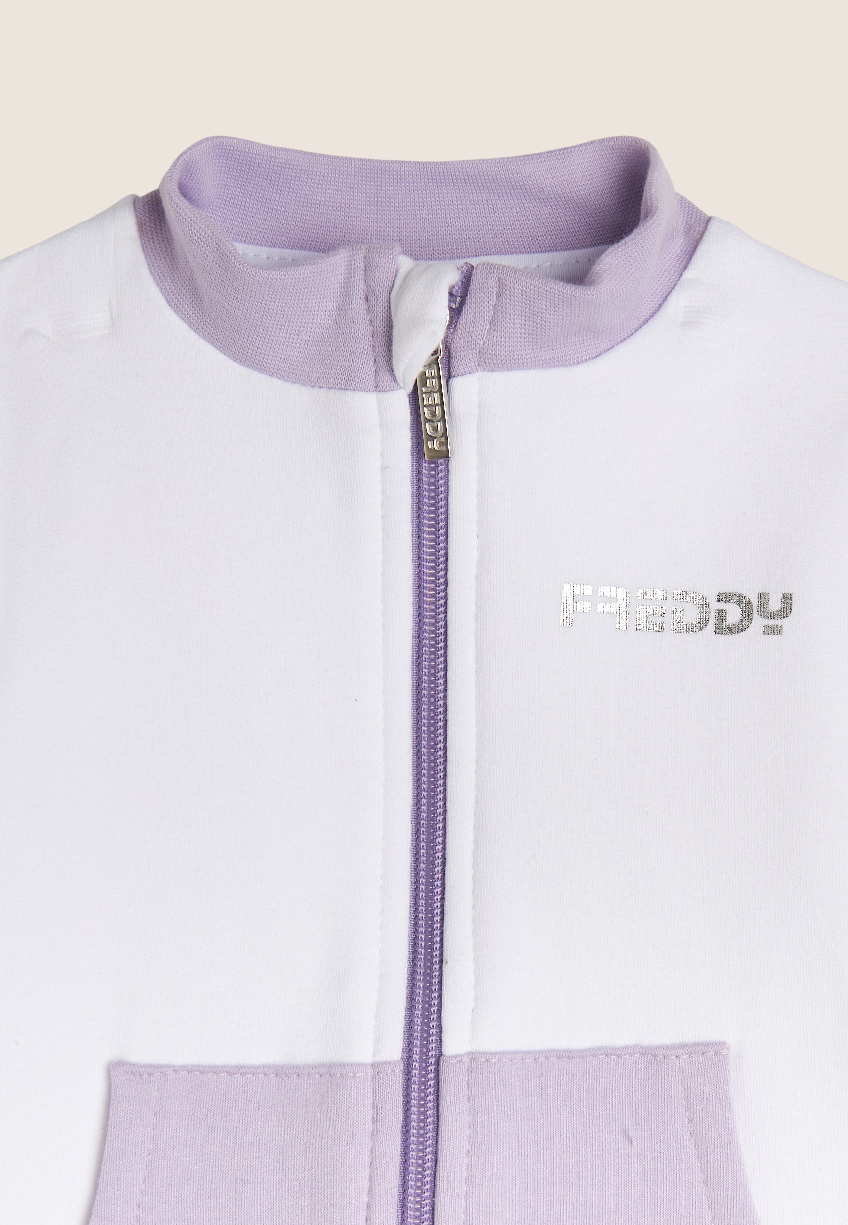 FR1555_2TG008_-_75_6 3