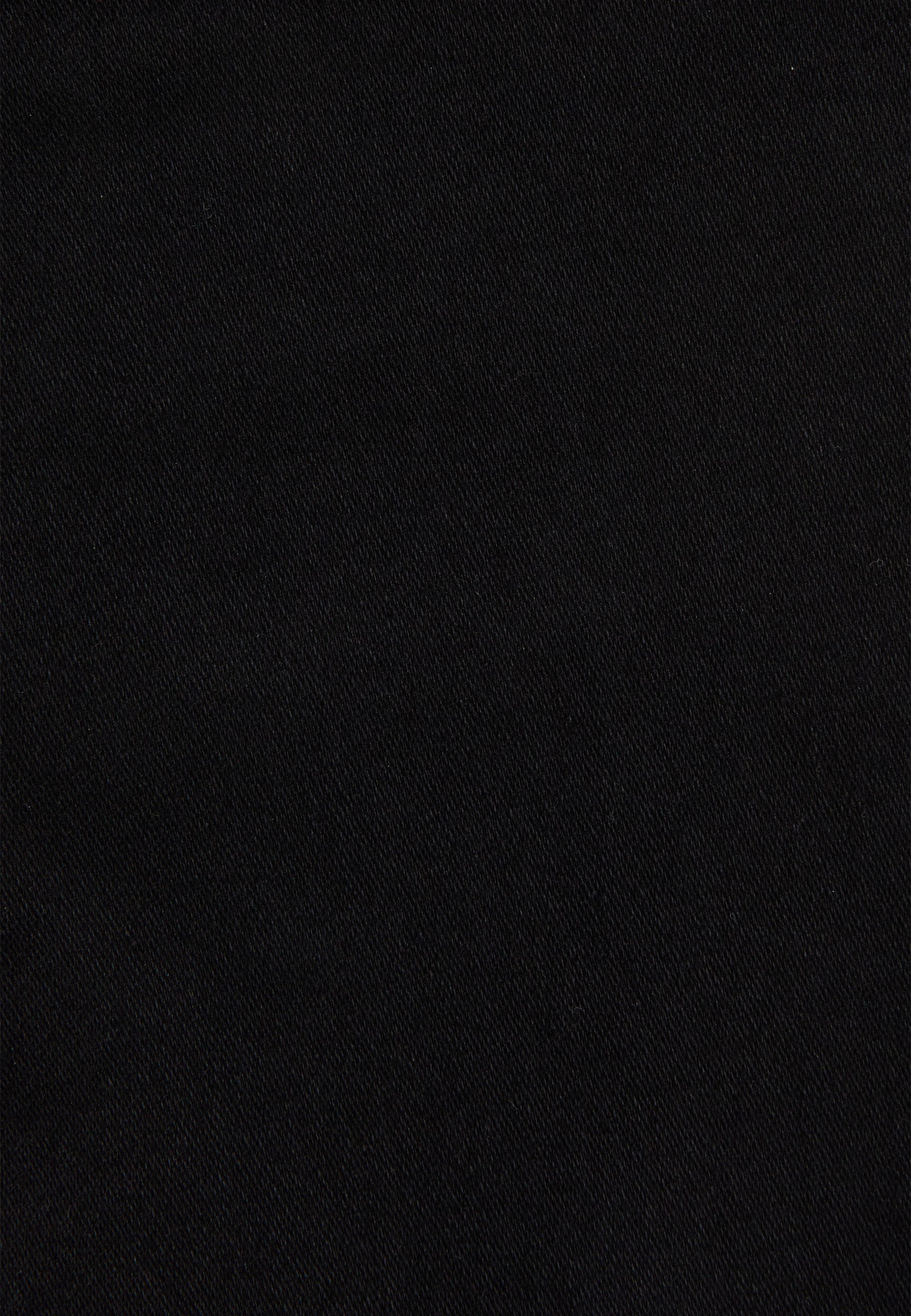 FR1557_2TJ001_-_2BG_4 3