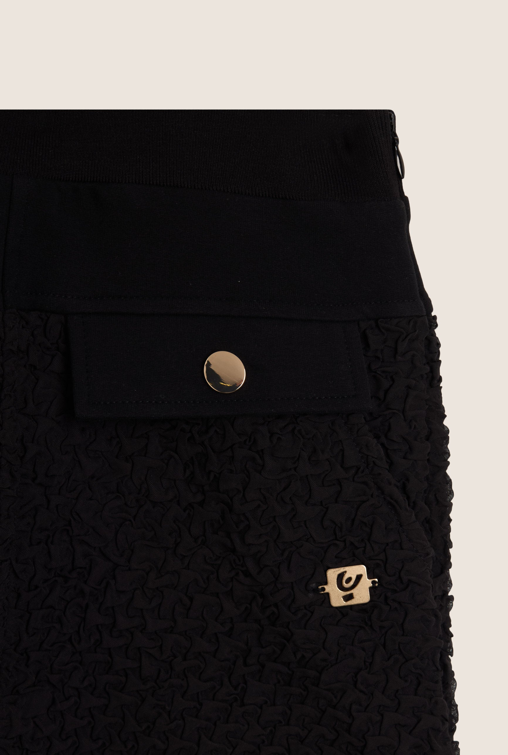 FR2107_2F5001_-_2BG_10 3