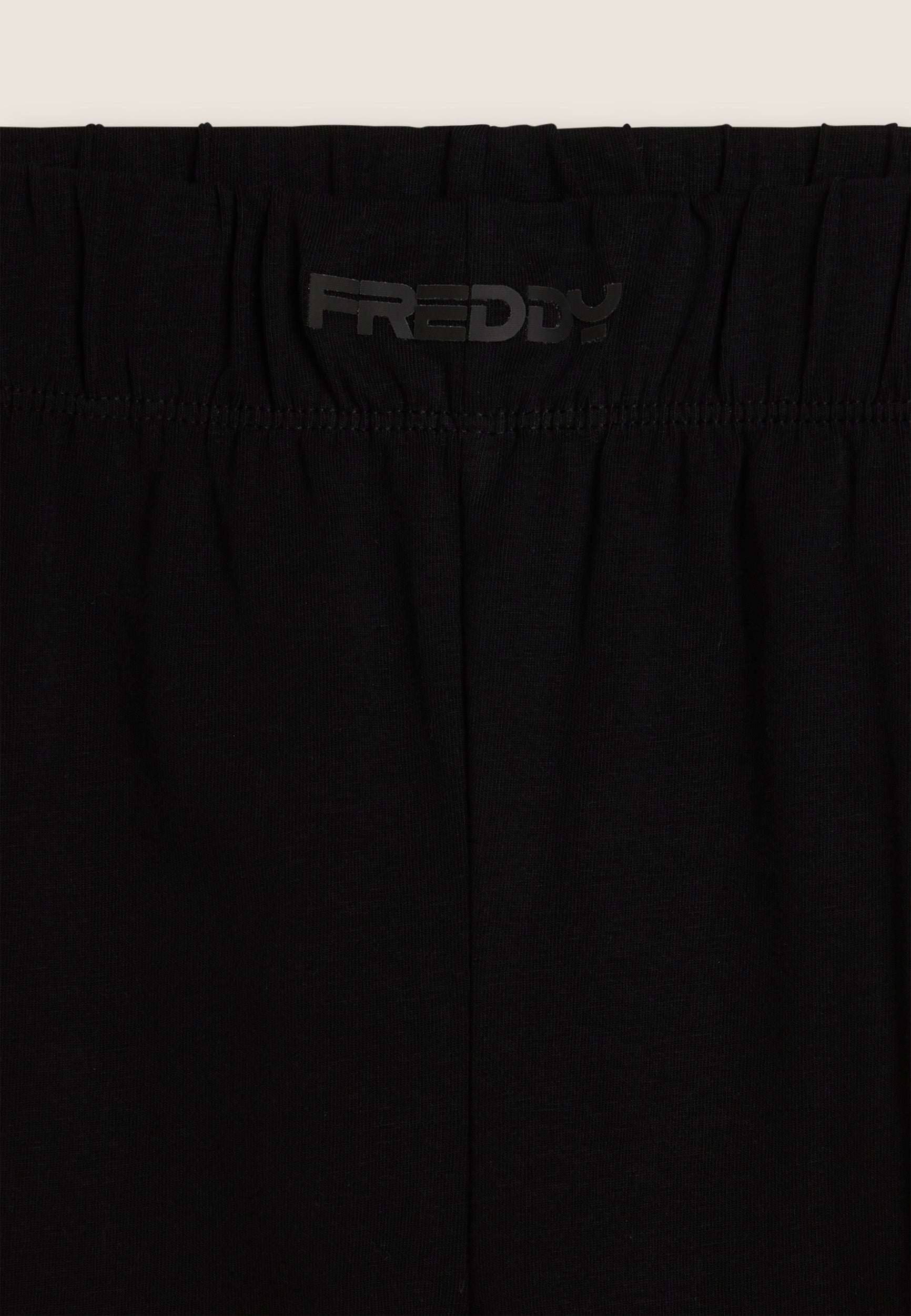 FR2217_2F5001_-_2BG_10 3