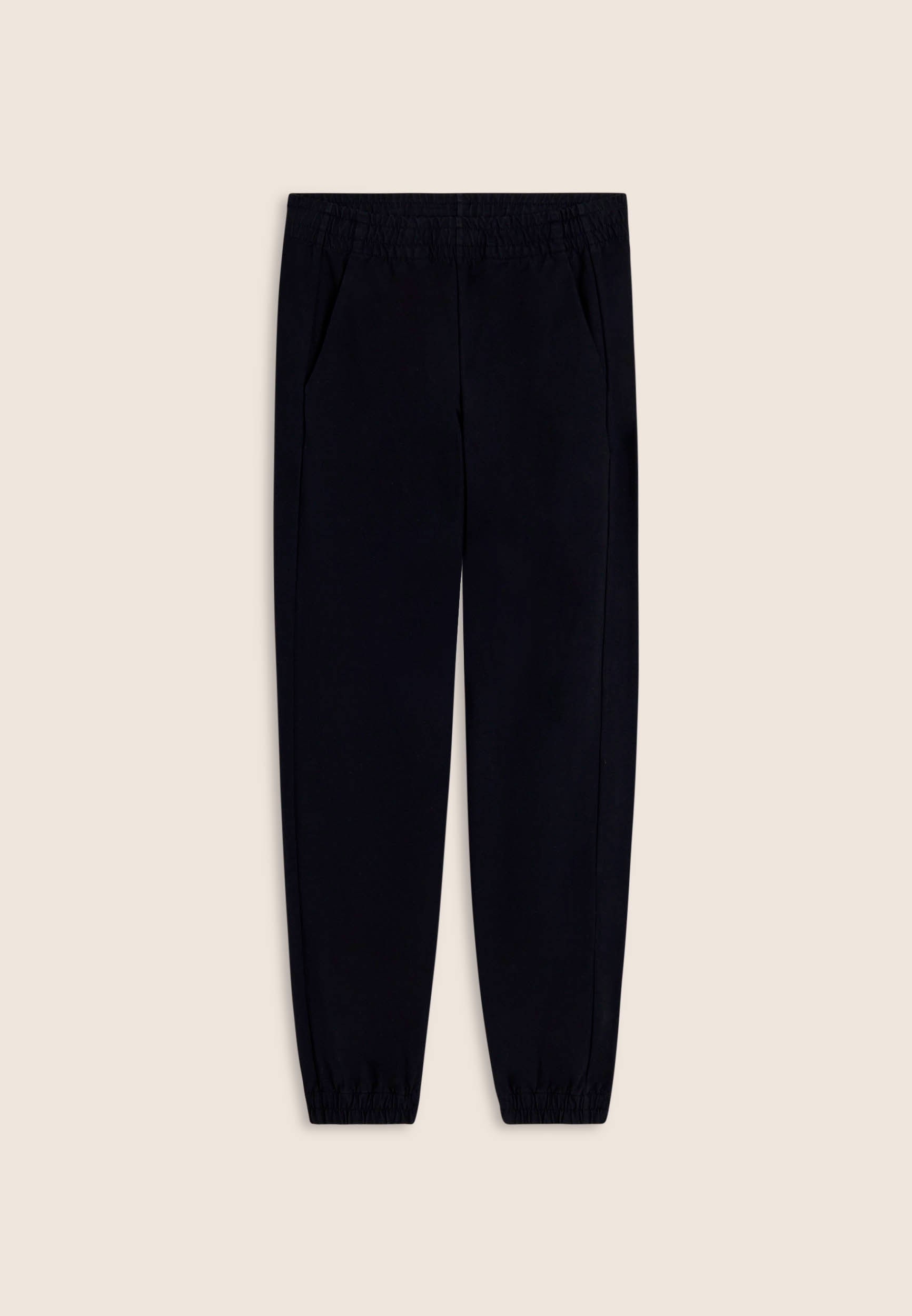 MUSIC1C020XO1_N_-_W_L 1