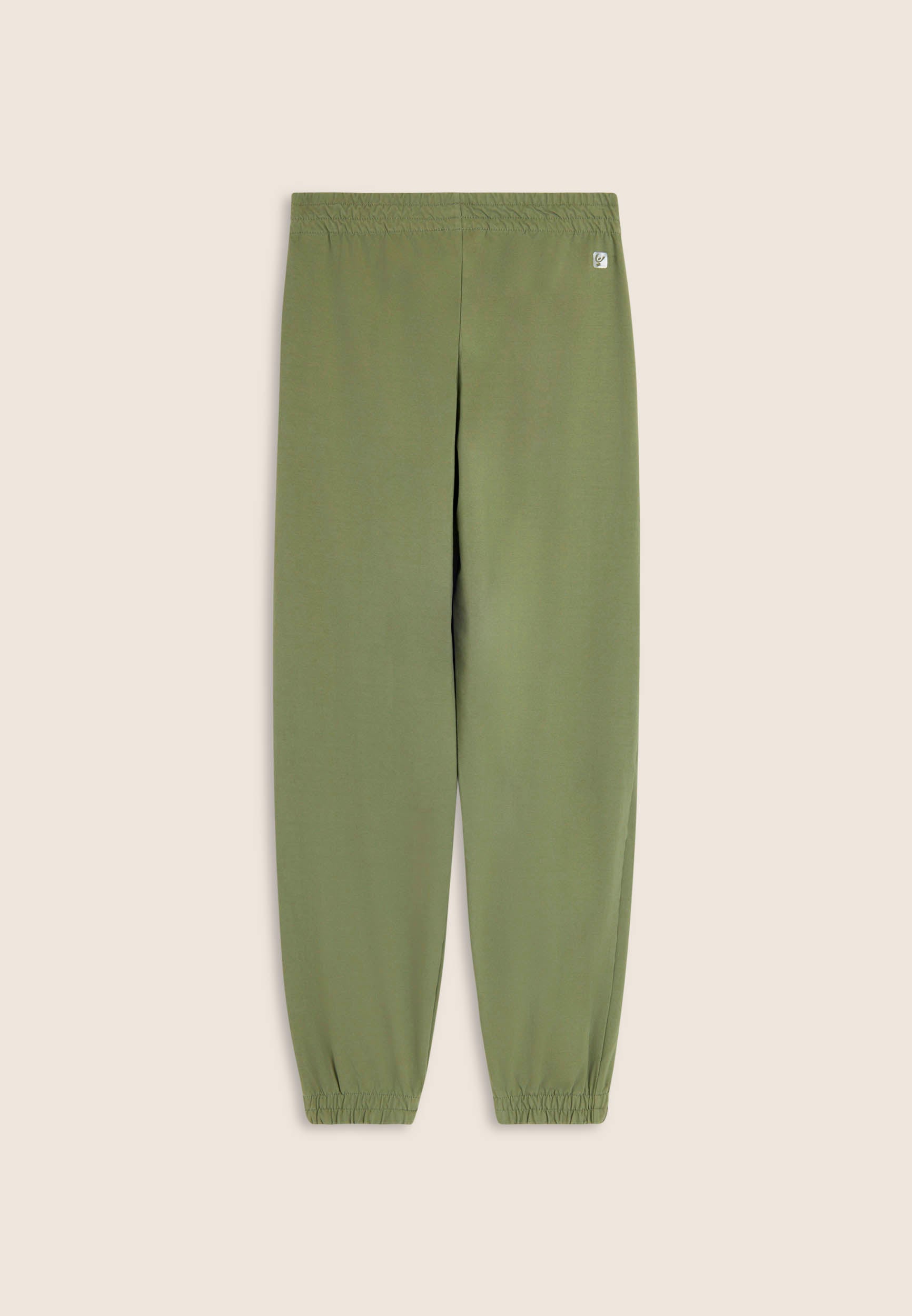 MUSIC1C020XO1_V135_-_W_L 2