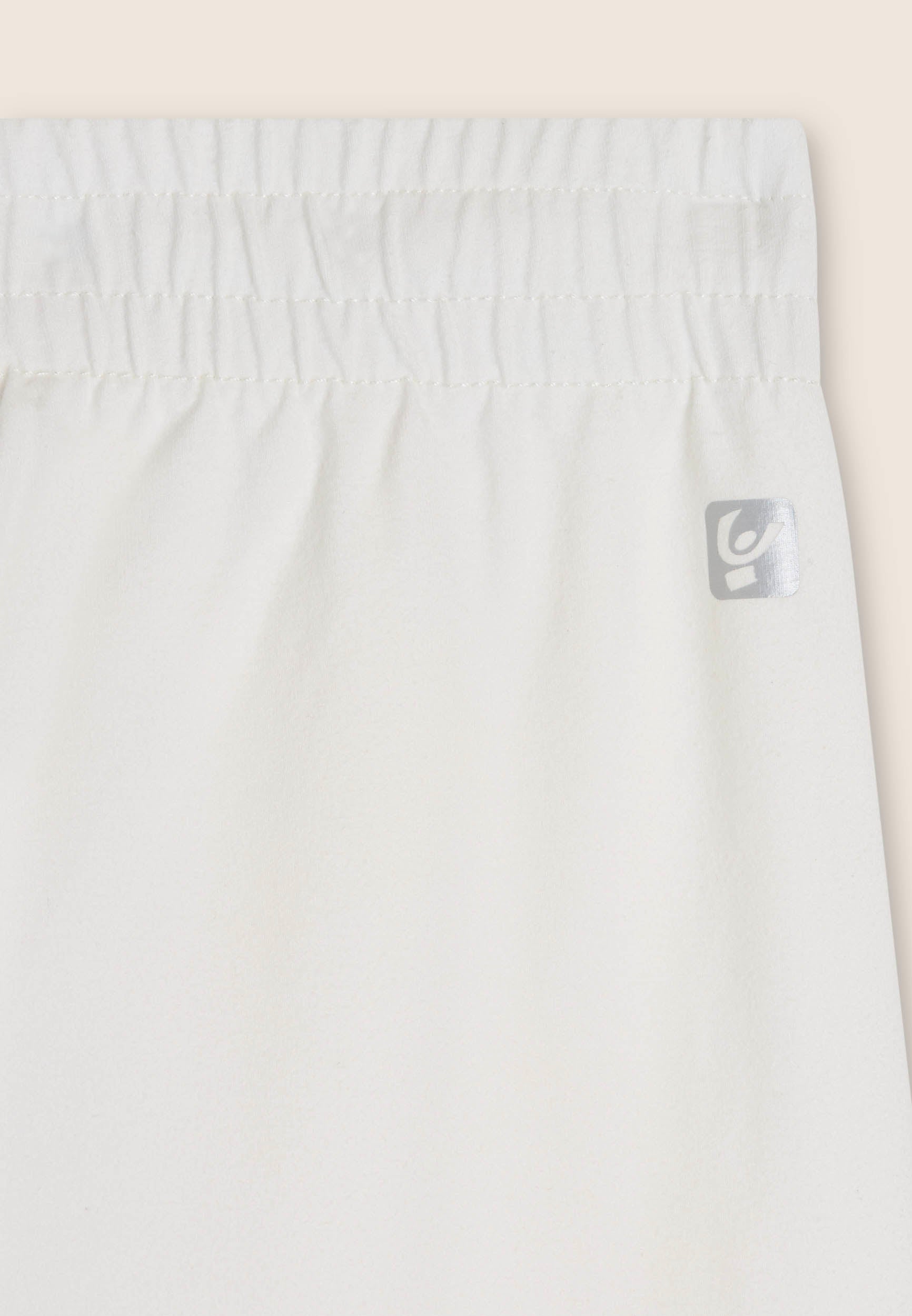 MUSIC1C020XO1_W71_-_W_L 3