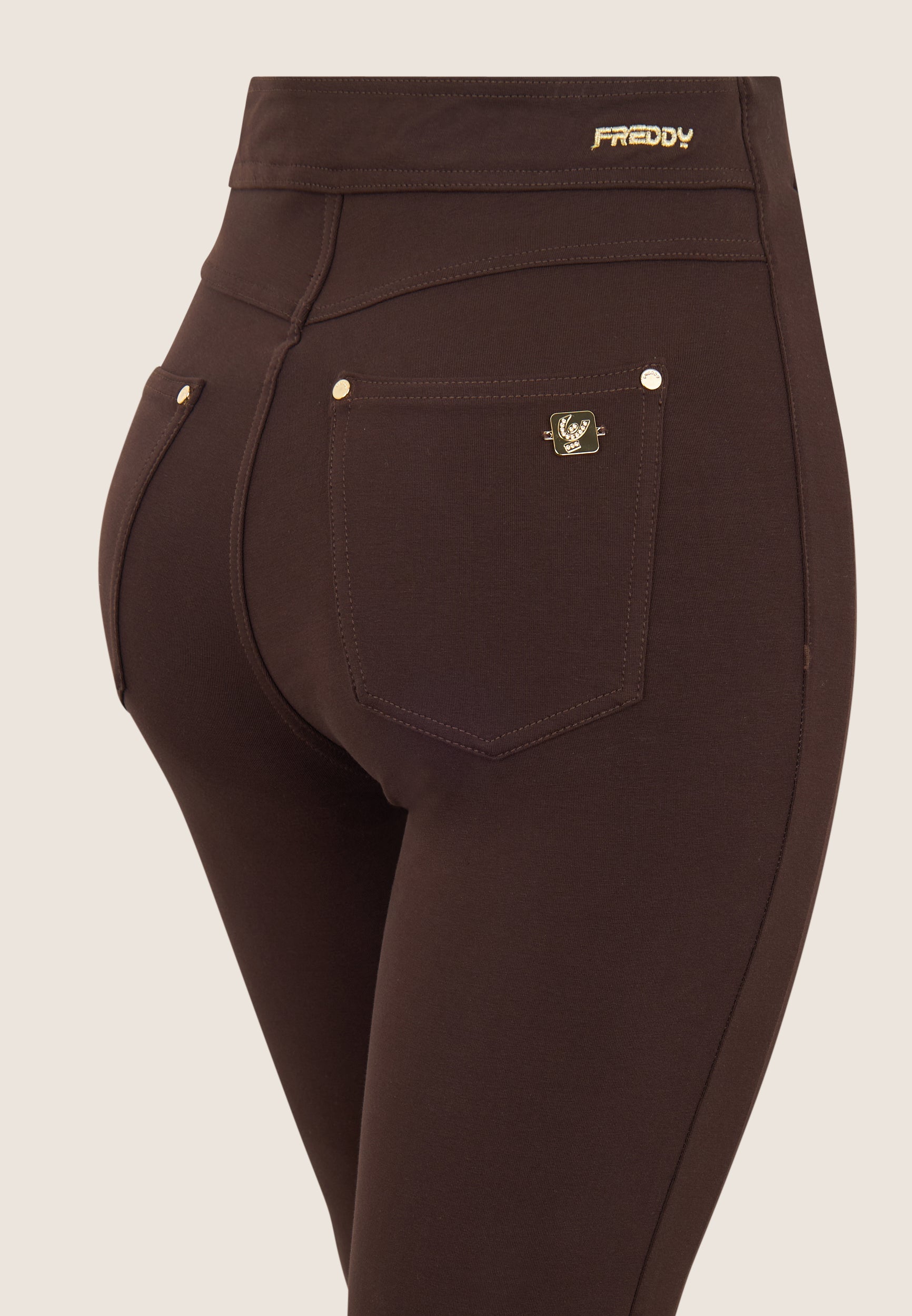 NOWY11HF2560ORG_M113_-_W_L 6