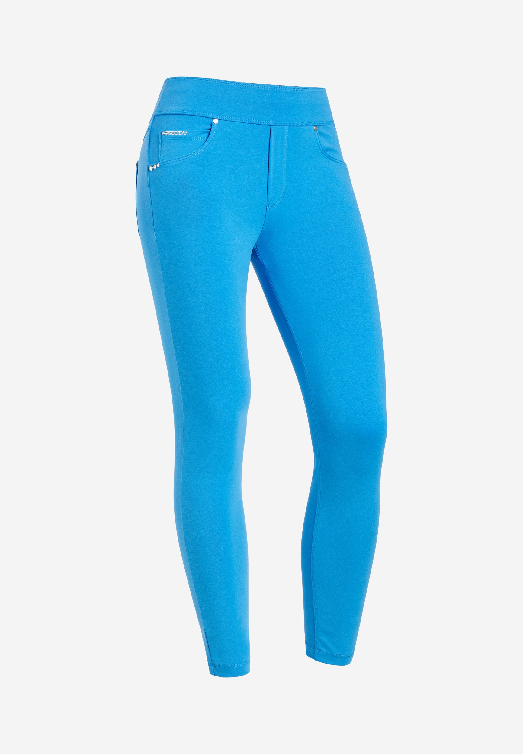 NOWY4MC001ORG_B132_-_W_L 6