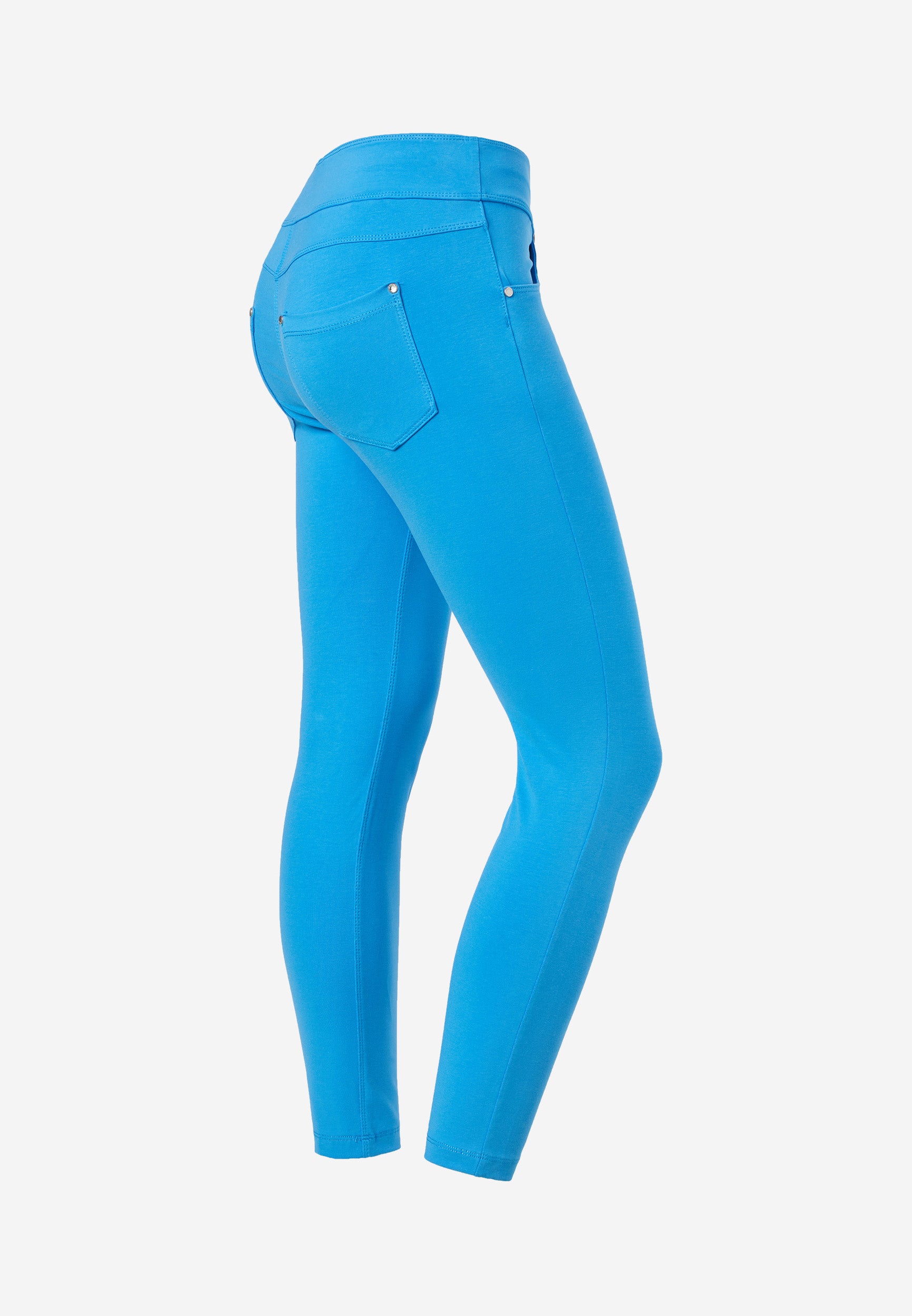 NOWY4MC001ORG_B132_-_W_L 7