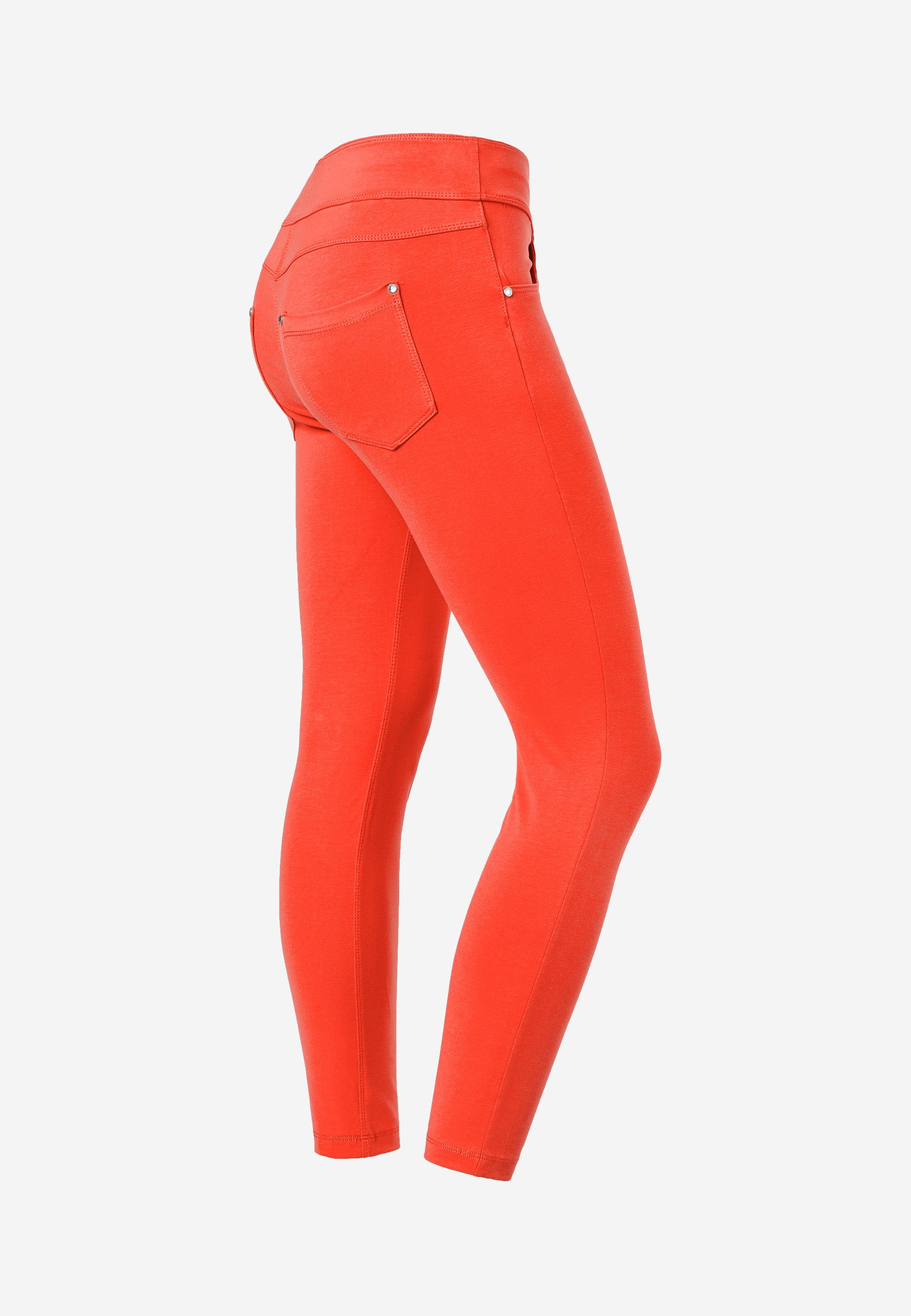 NOWY4MC001ORG_R126_-_W_L 2