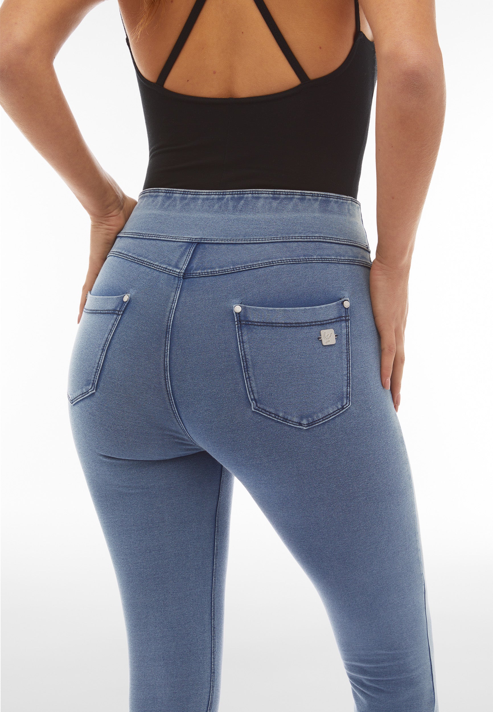 NOWY4MC002ORG_J107B_-_W_L 5