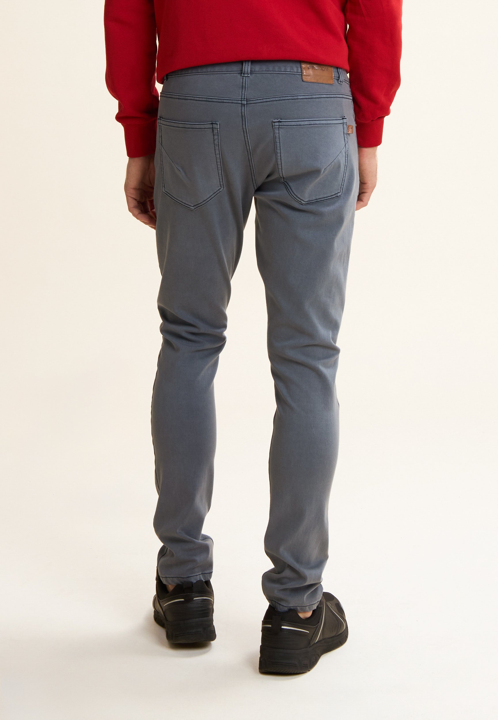 P2471RF414_B109_-_MIC_28 3