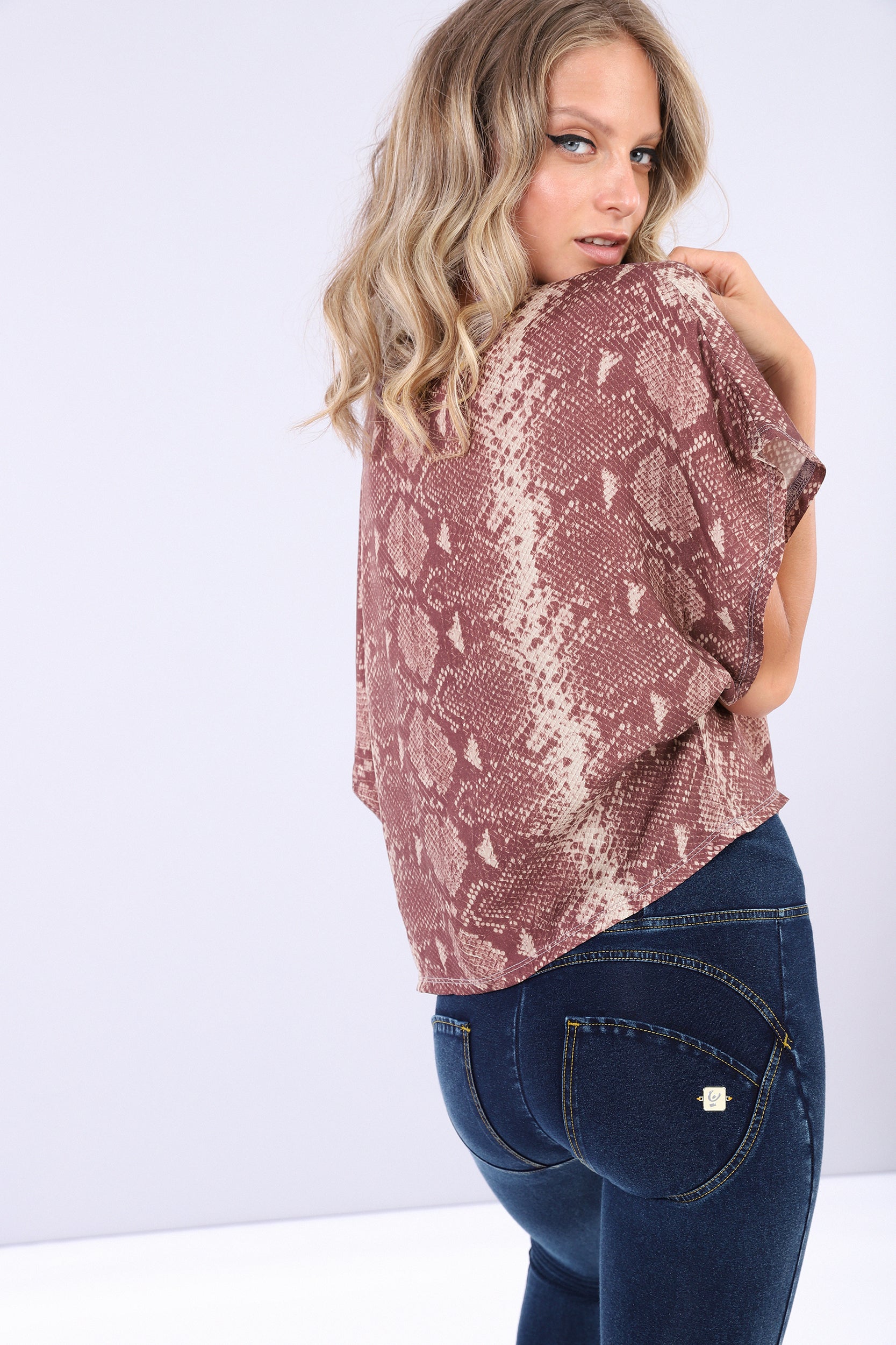 S0WTWT6_ANI6_-_W_XS 3