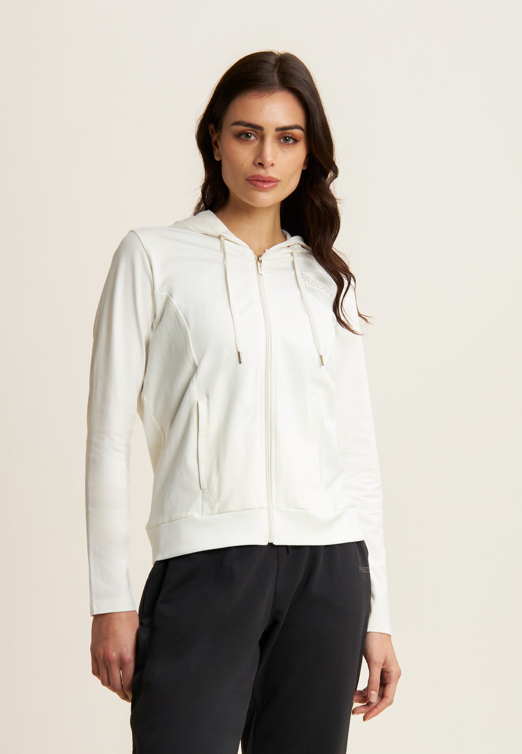 S25WCRS3_W99_-_W_L 2