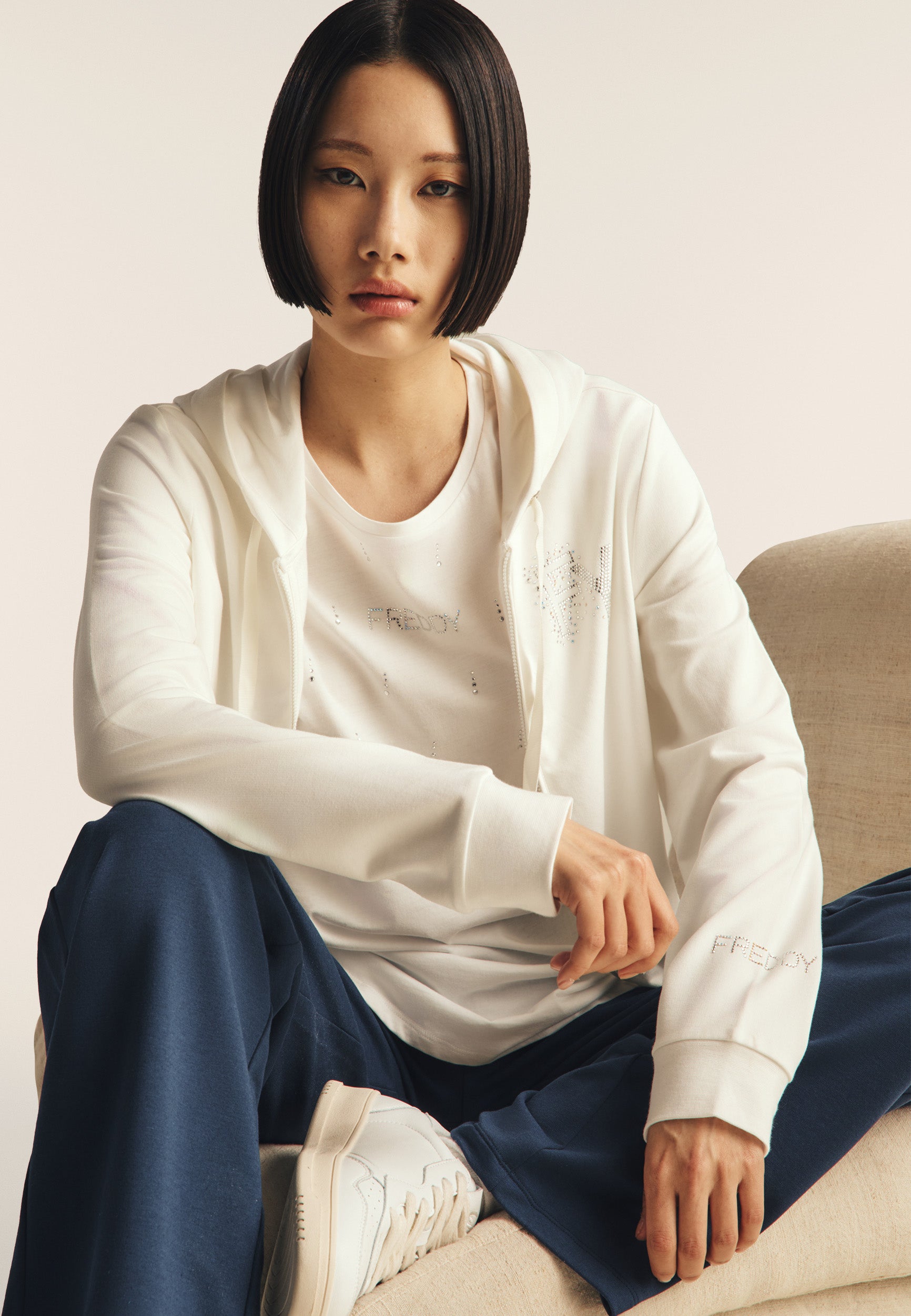 S25WCXT2_W102_-_W_L 4