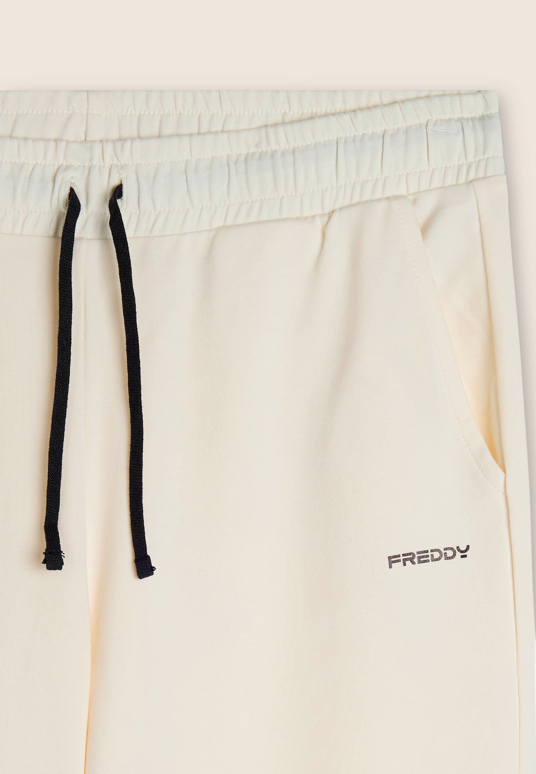 S25WJENNIEP13O_W72_-_W_L 3