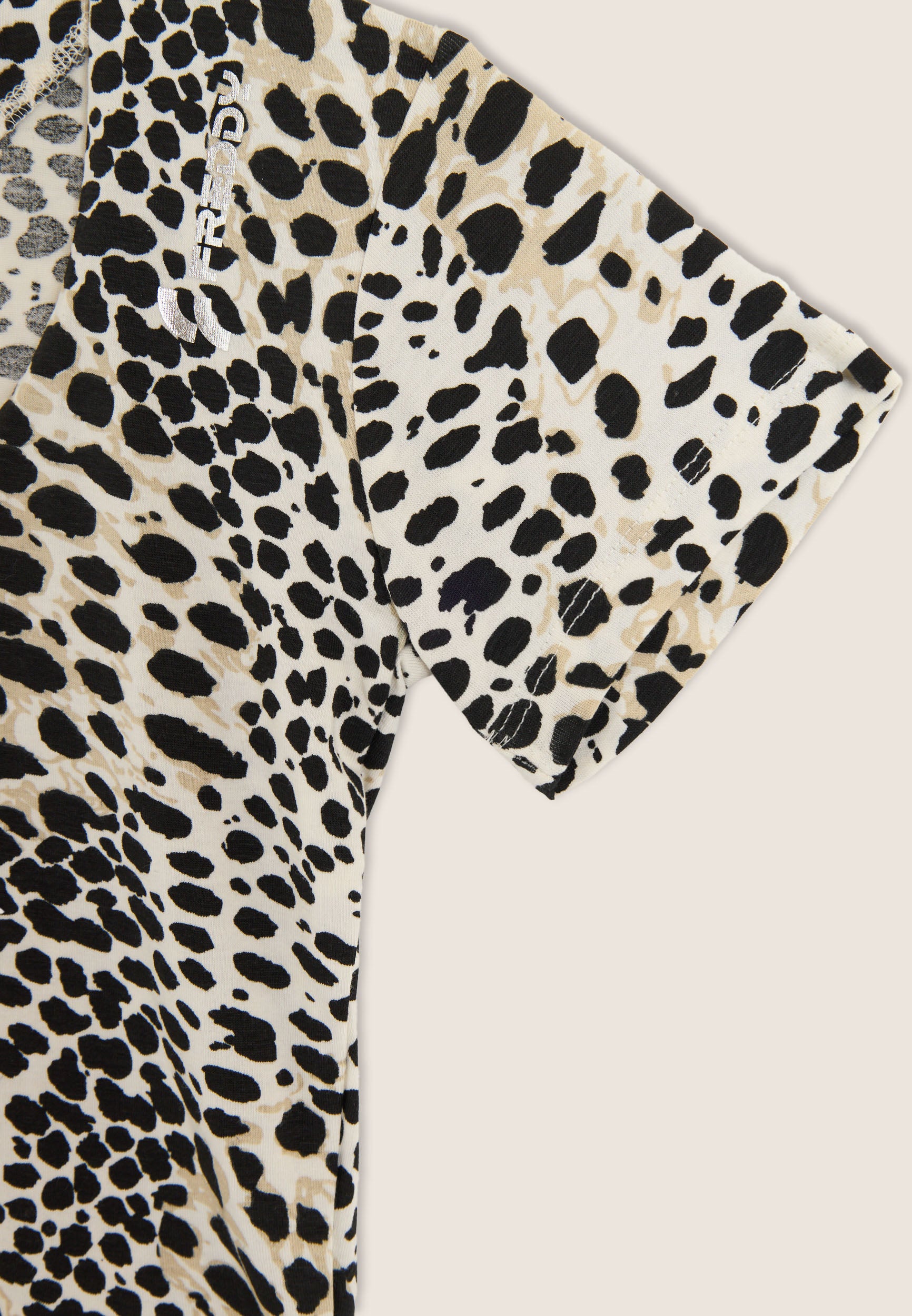 S25WMCT2C_ANI119_-_W_L 8