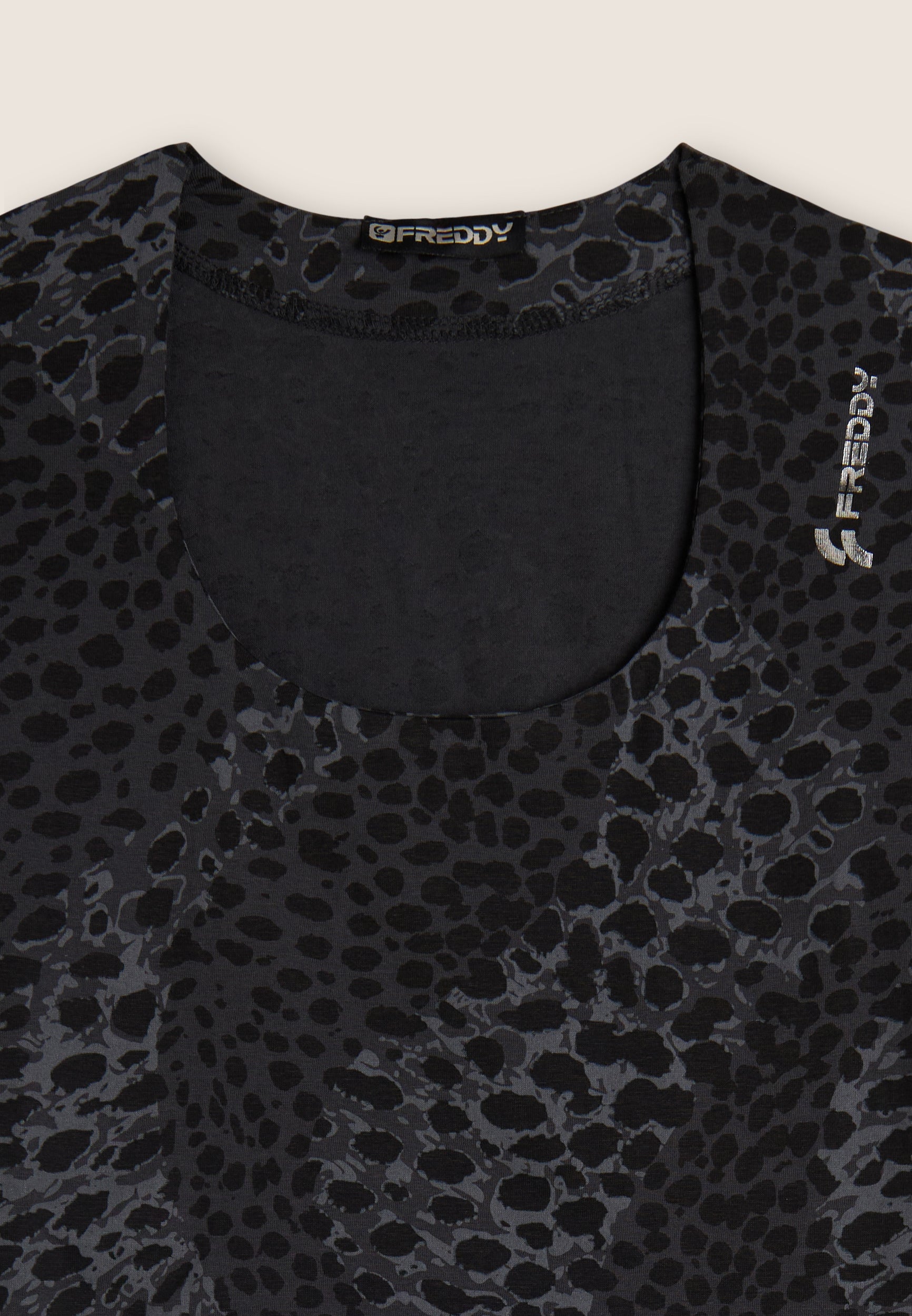 S25WMCT2C_ANI122_-_W_XXS 3