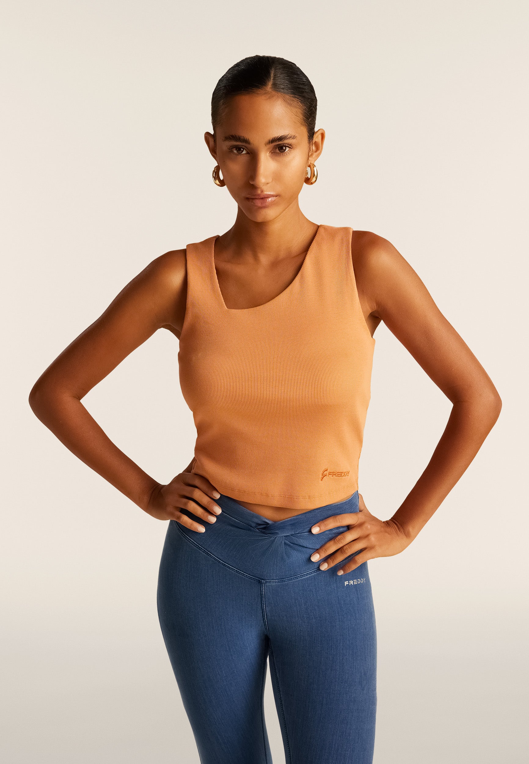 S25WMCT3_M112_-_W_L 2