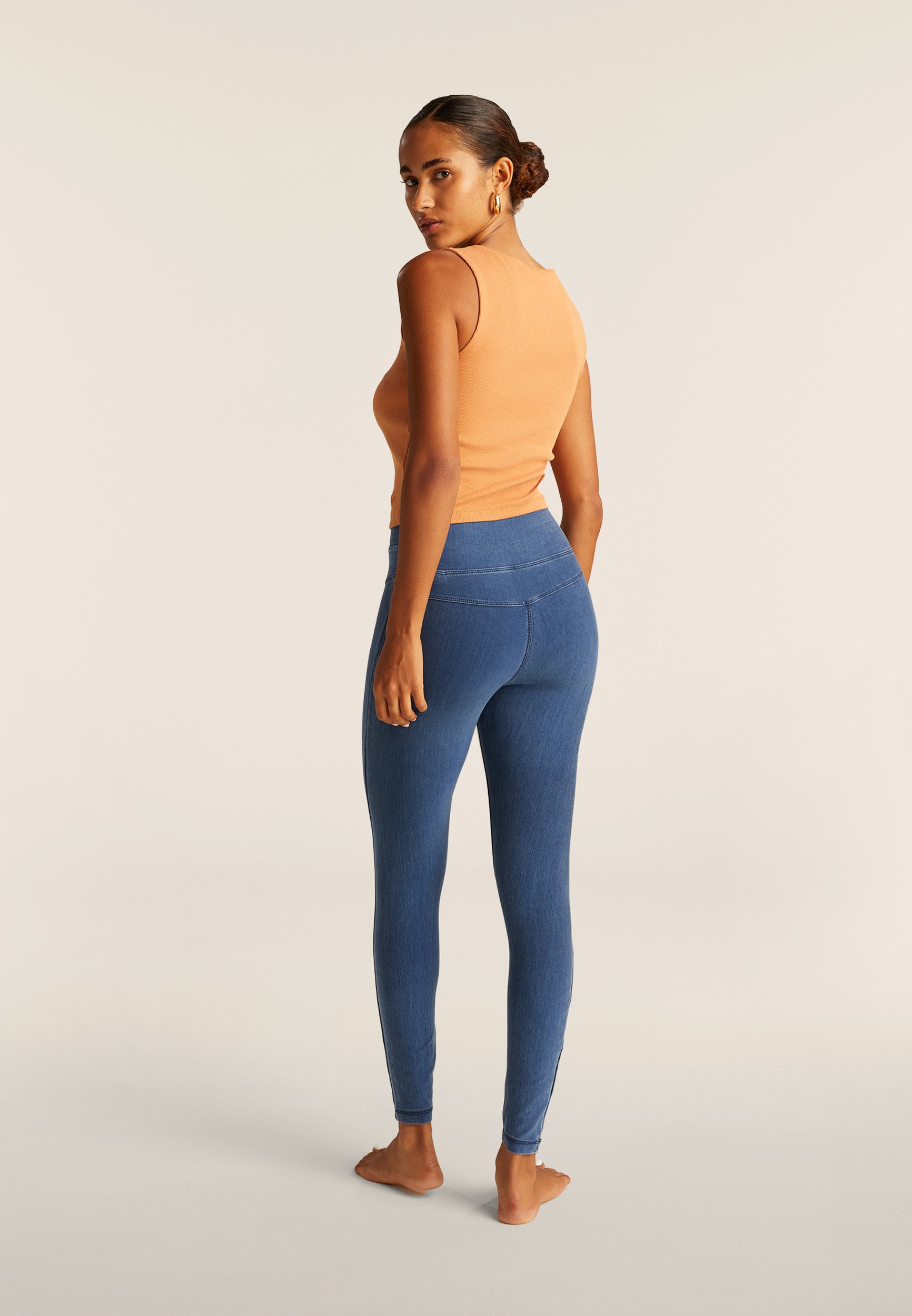 S25WMCT3_M112_-_W_L 3