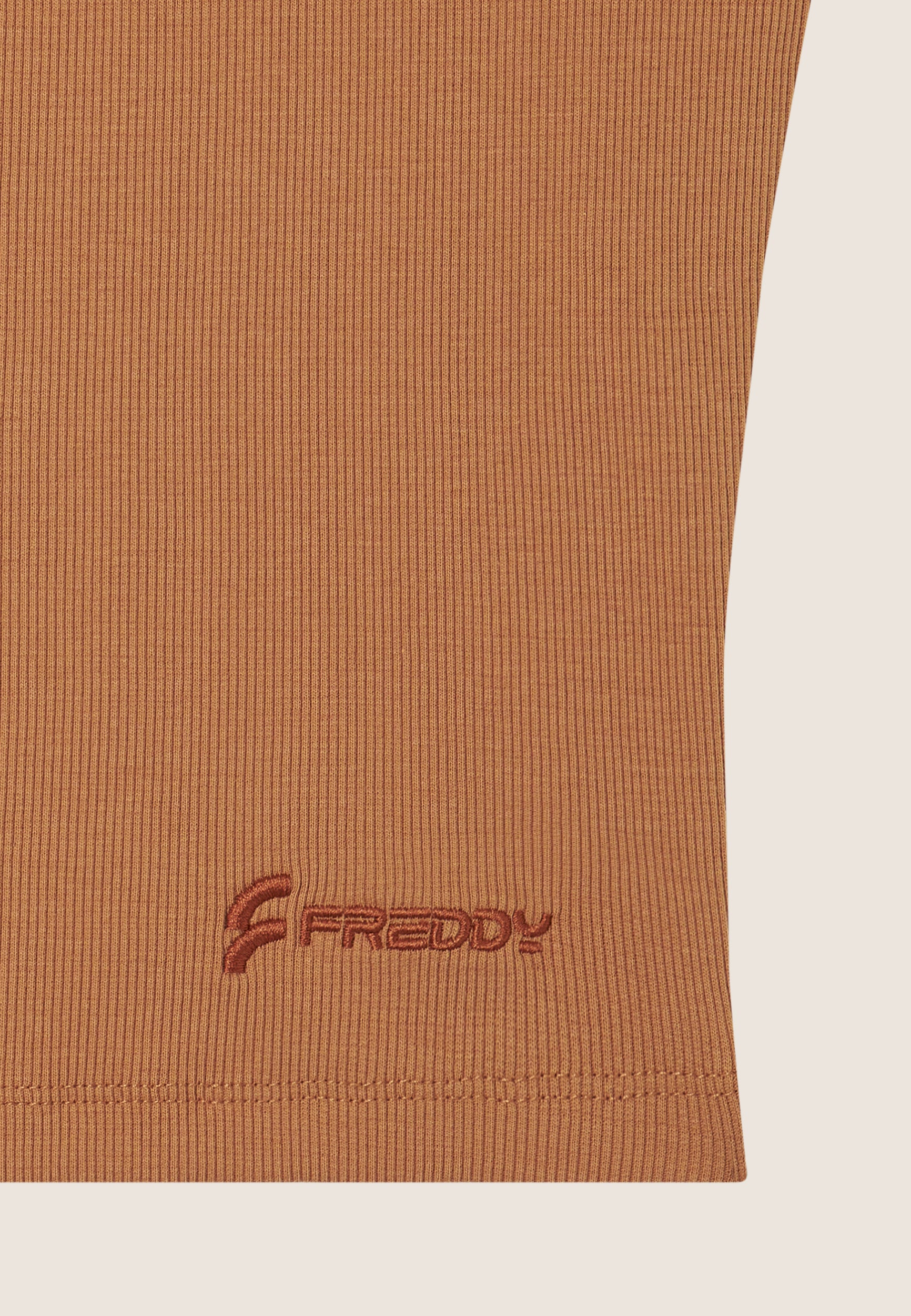 S25WMCT3_M112_-_W_L 8