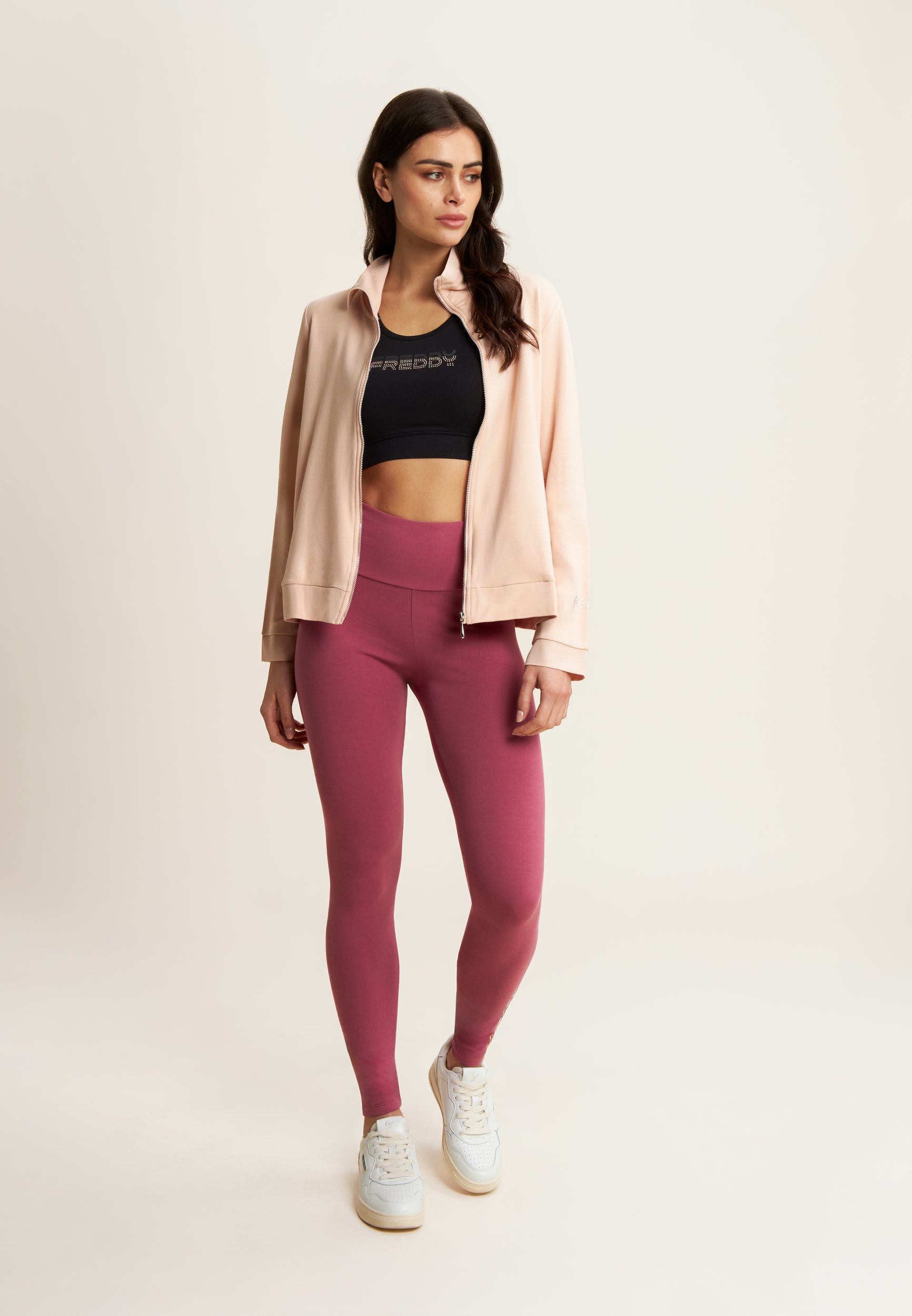 S25WMVP3_E76_-_W_L 1