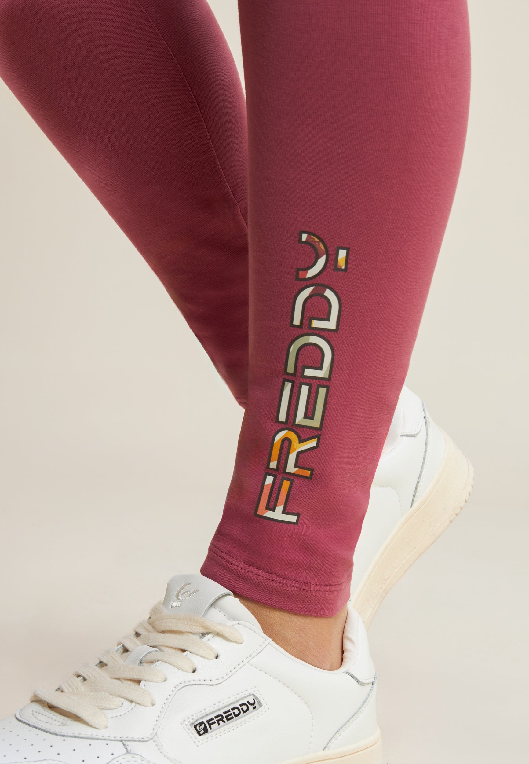 S25WMVP3_E76_-_W_L 4