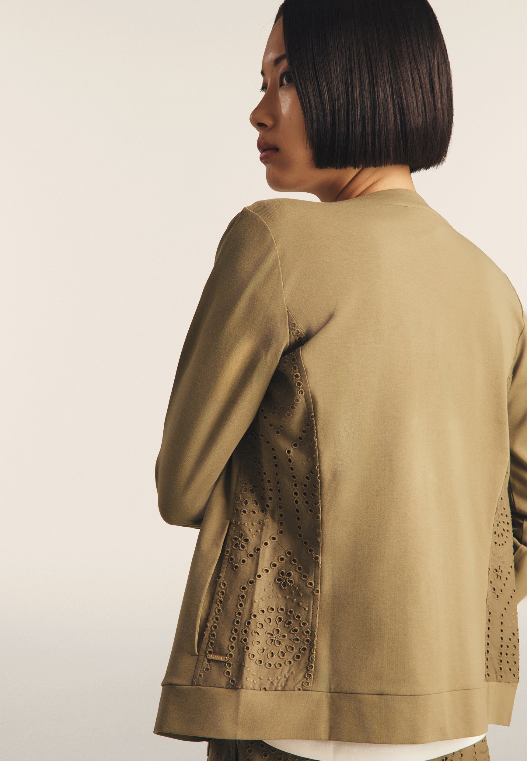 S25WSLS7_V141_-_W_L 4