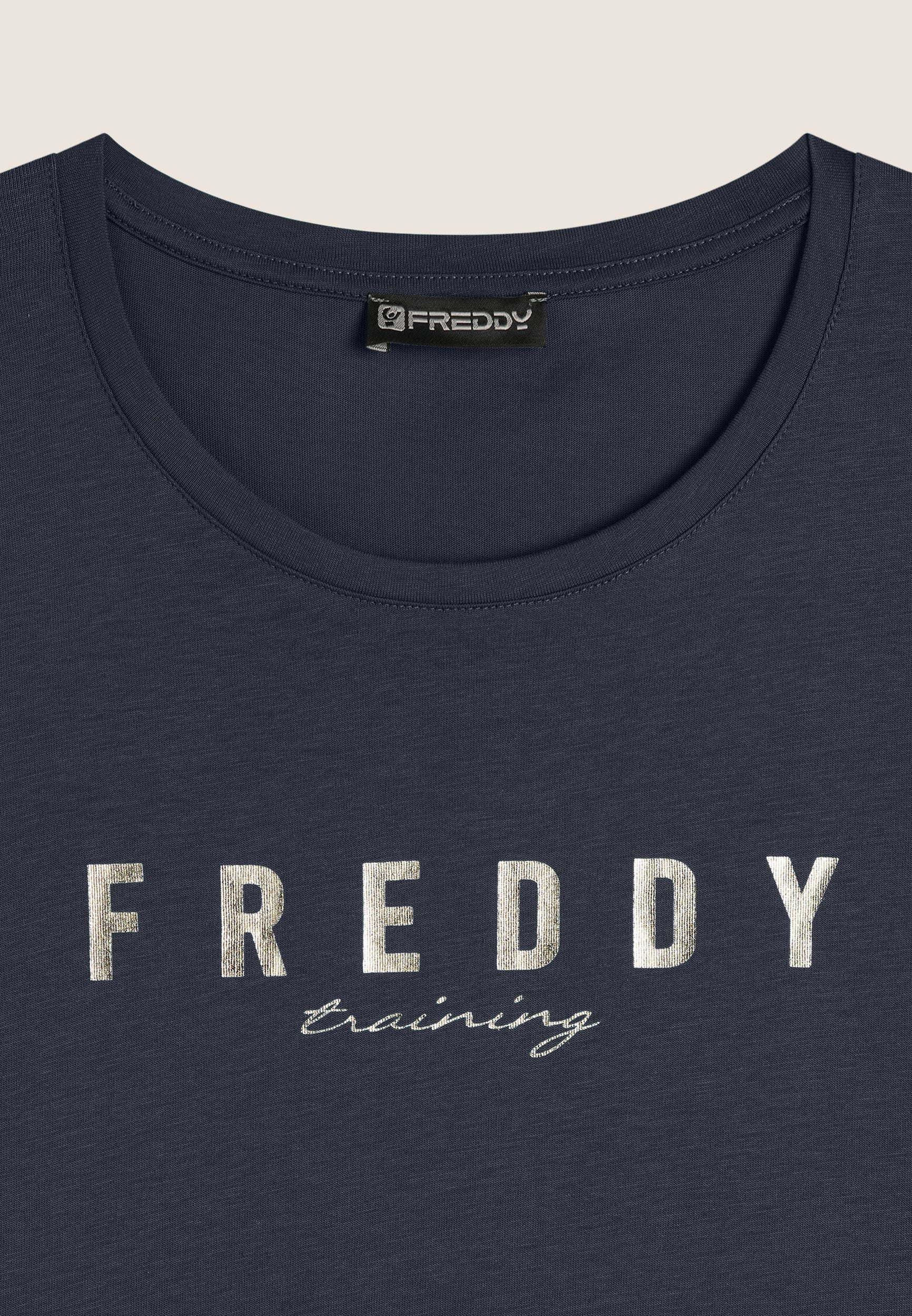 S25WTRT2_B94_-_W_XS 3