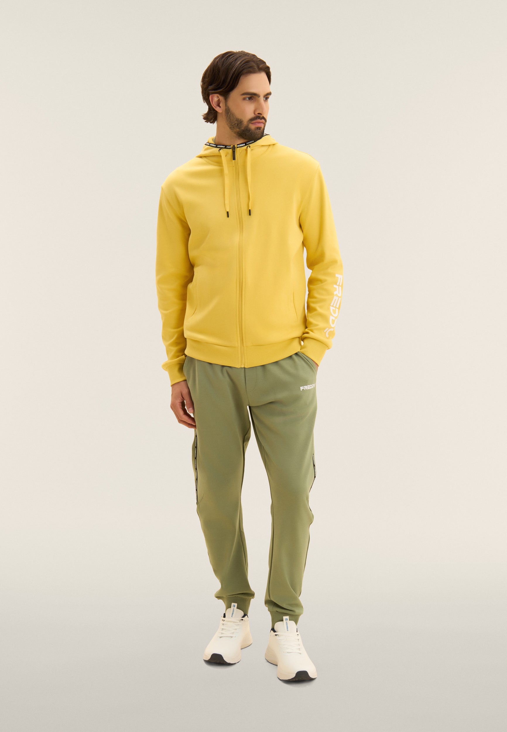 S26MESS3_Y54_-_M_3XL 1