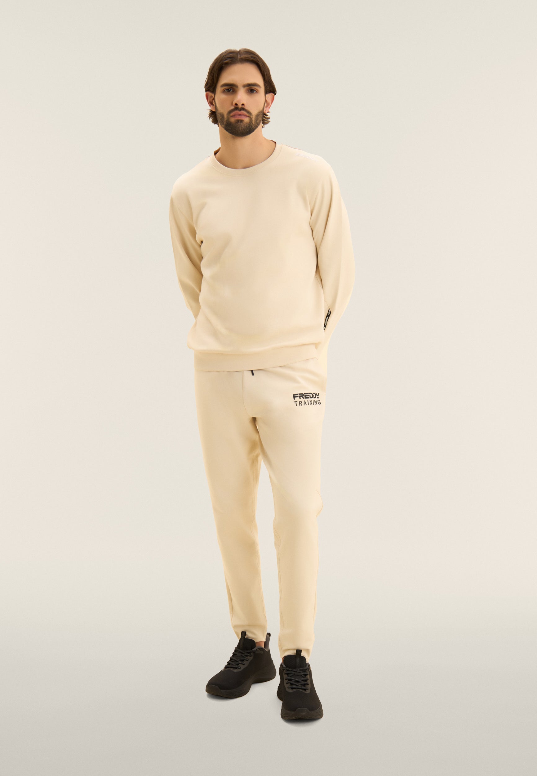 S26MESS5_W105_-_M_3XL 1