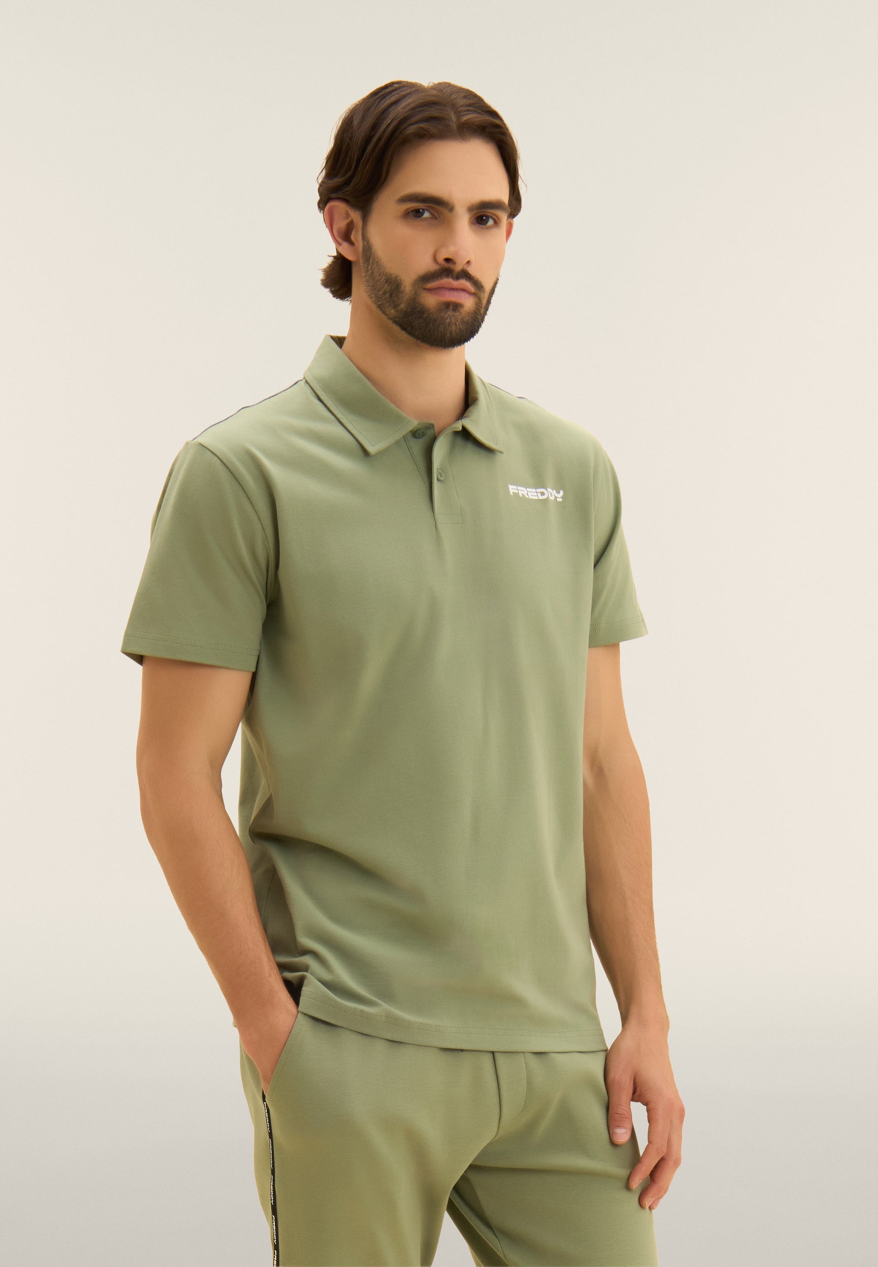 S26MEST3_V102_-_M_3XL 2